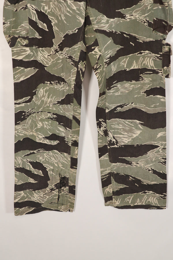 実物　沖縄タイガー　タイガーストライプ　パンツ　Asian Cut　褪色あり　A-Mサイズ