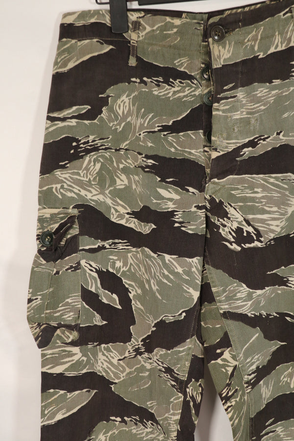 実物　沖縄タイガー　タイガーストライプ　パンツ　Asian Cut　褪色あり　A-Mサイズ