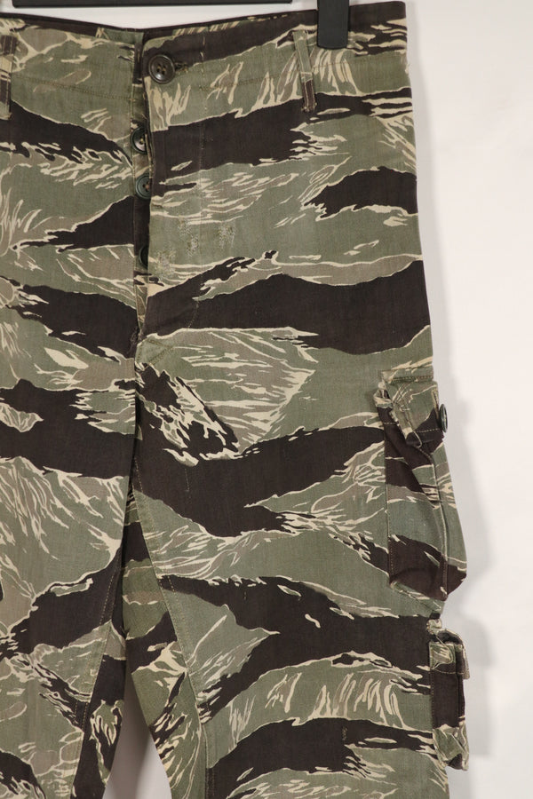 実物　沖縄タイガー　タイガーストライプ　パンツ　Asian Cut　褪色あり　A-Mサイズ