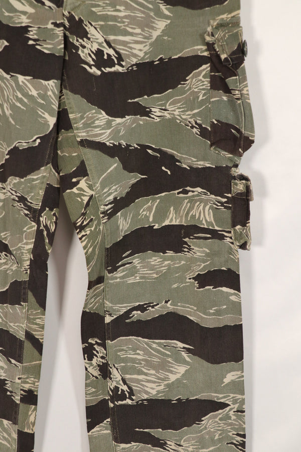 実物　沖縄タイガー　タイガーストライプ　パンツ　Asian Cut　褪色あり　A-Mサイズ