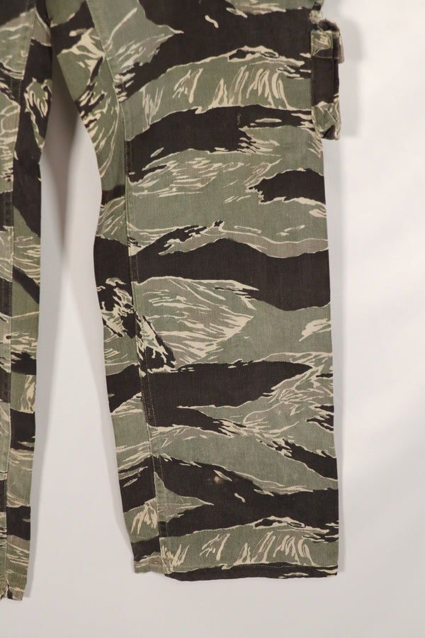 実物　沖縄タイガー　タイガーストライプ　パンツ　Asian Cut　褪色あり　A-Mサイズ