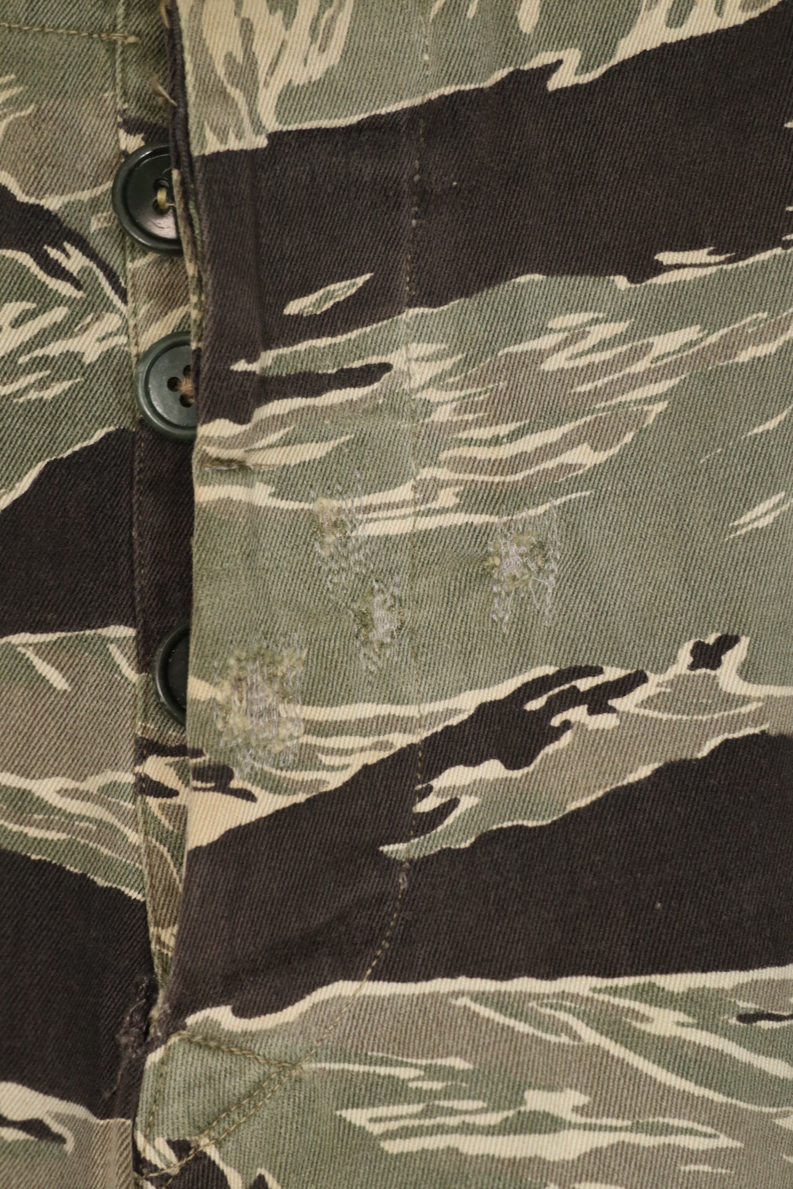 実物　沖縄タイガー　タイガーストライプ　パンツ　Asian Cut　褪色あり　A-Mサイズ