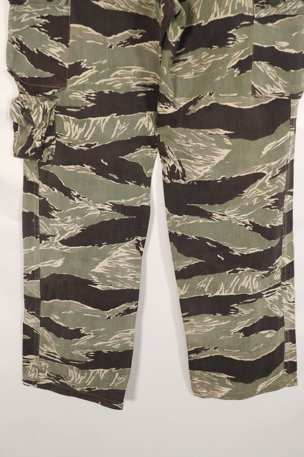 実物　沖縄タイガー　タイガーストライプ　パンツ　Asian Cut　褪色あり　A-Mサイズ