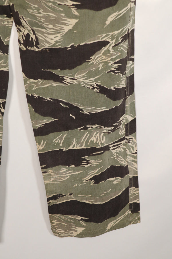 実物　沖縄タイガー　タイガーストライプ　パンツ　Asian Cut　褪色あり　A-Mサイズ