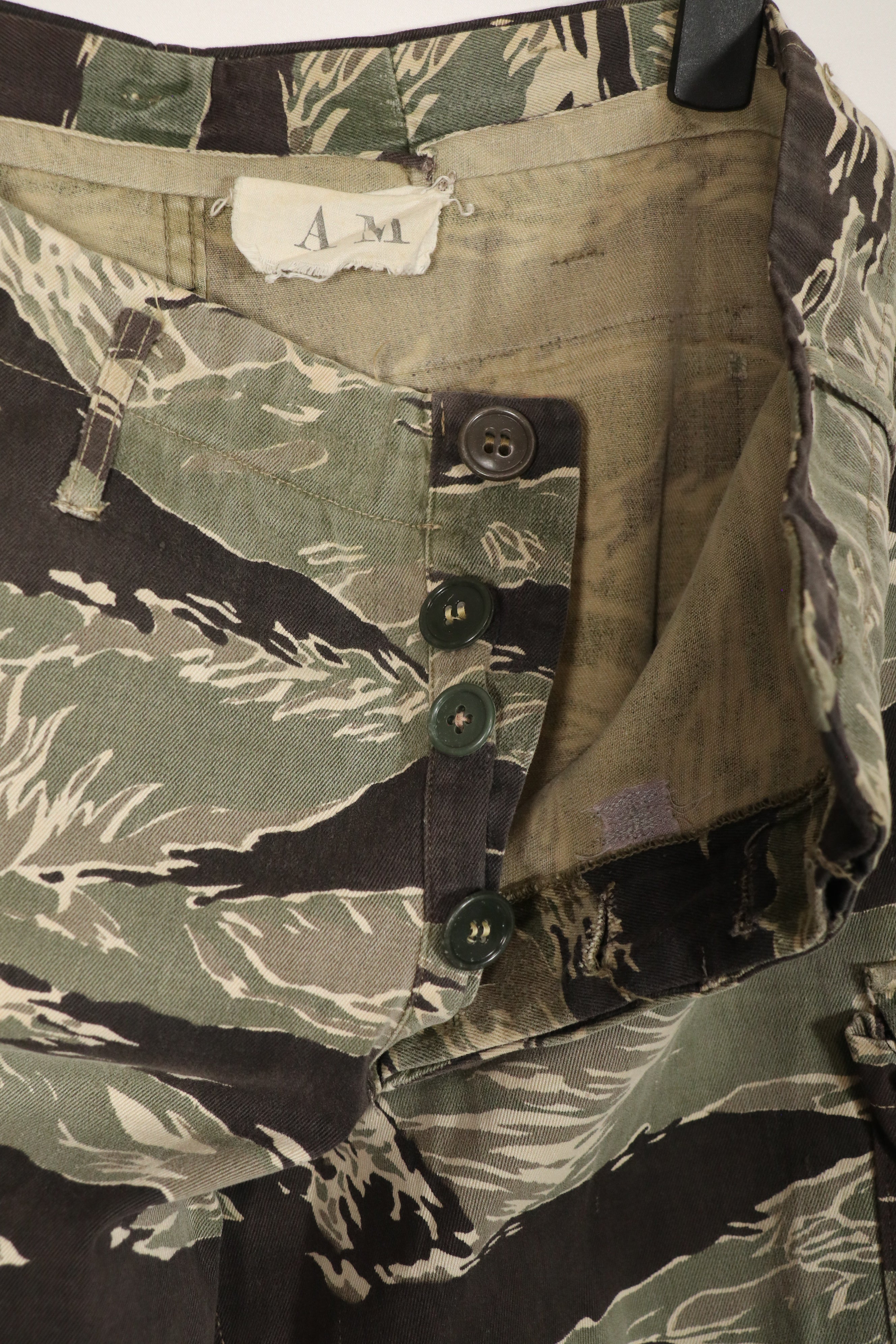 実物　沖縄タイガー　タイガーストライプ　パンツ　Asian Cut　褪色あり　A-Mサイズ