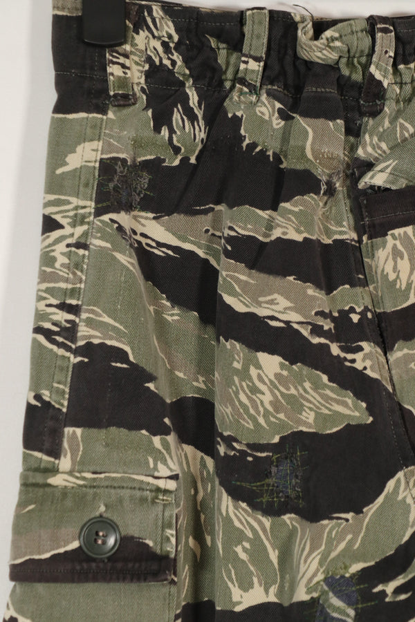 実物　沖縄タイガー　JWD　タイガーストライプ　パンツ　キッズサイズ　中古品