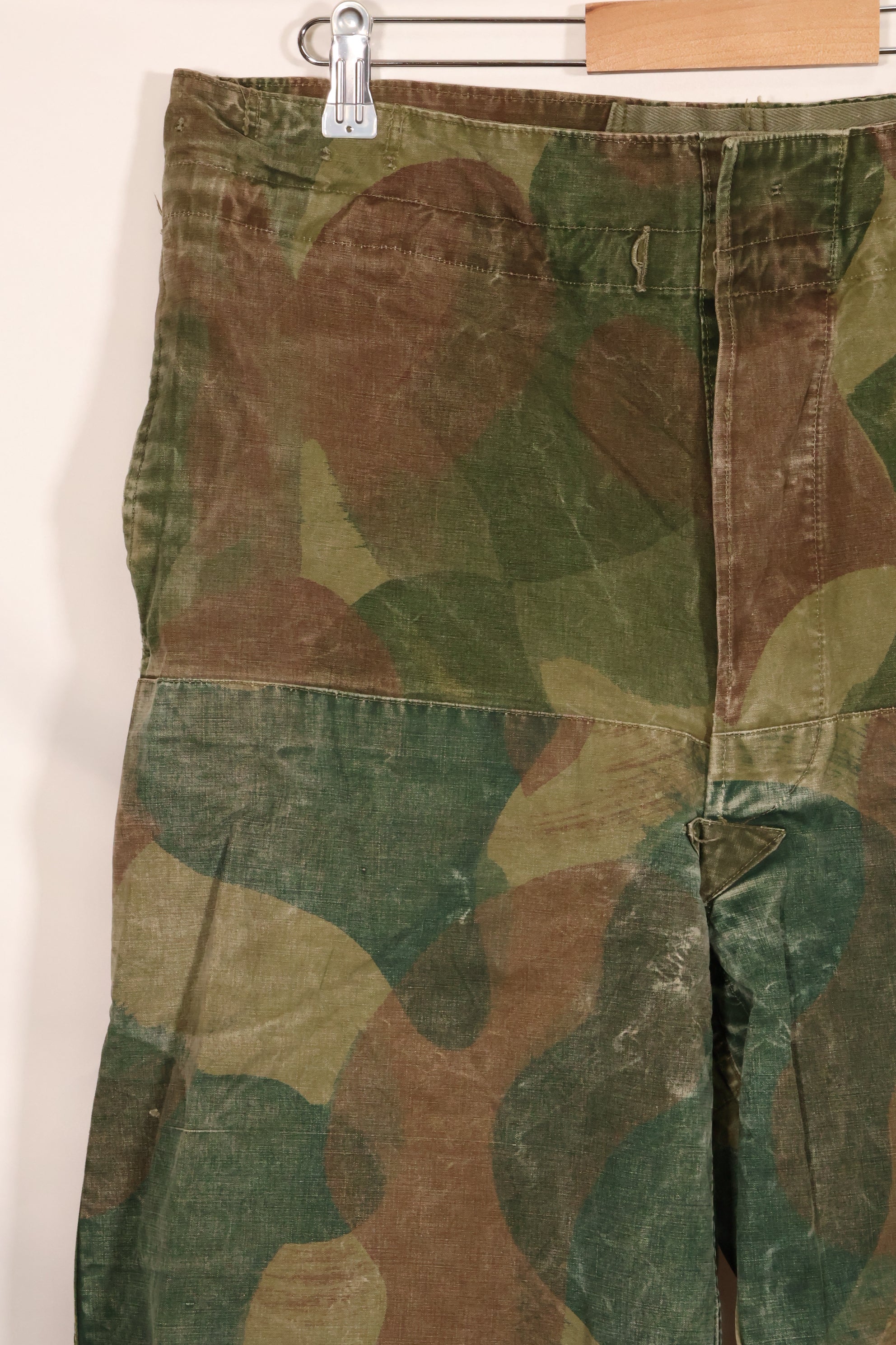 1956年　ベルギー軍　ブラッシュストローク迷彩　空挺パンツ　中古品　退色あり