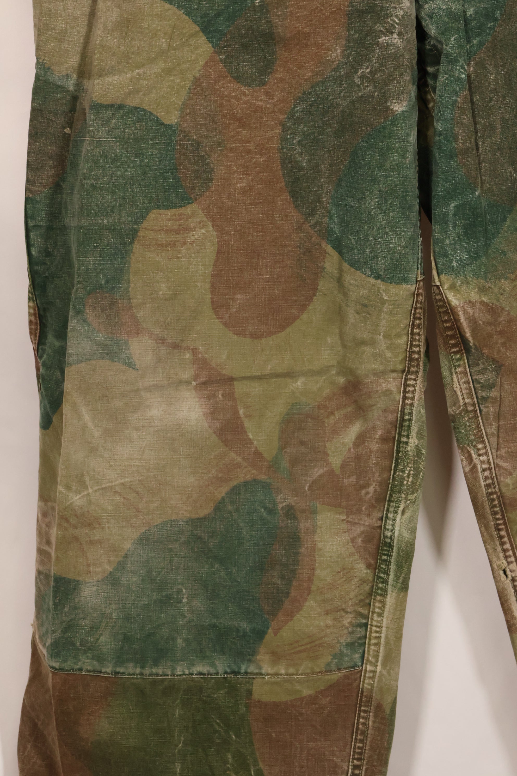 1956年　ベルギー軍　ブラッシュストローク迷彩　空挺パンツ　中古品　退色あり