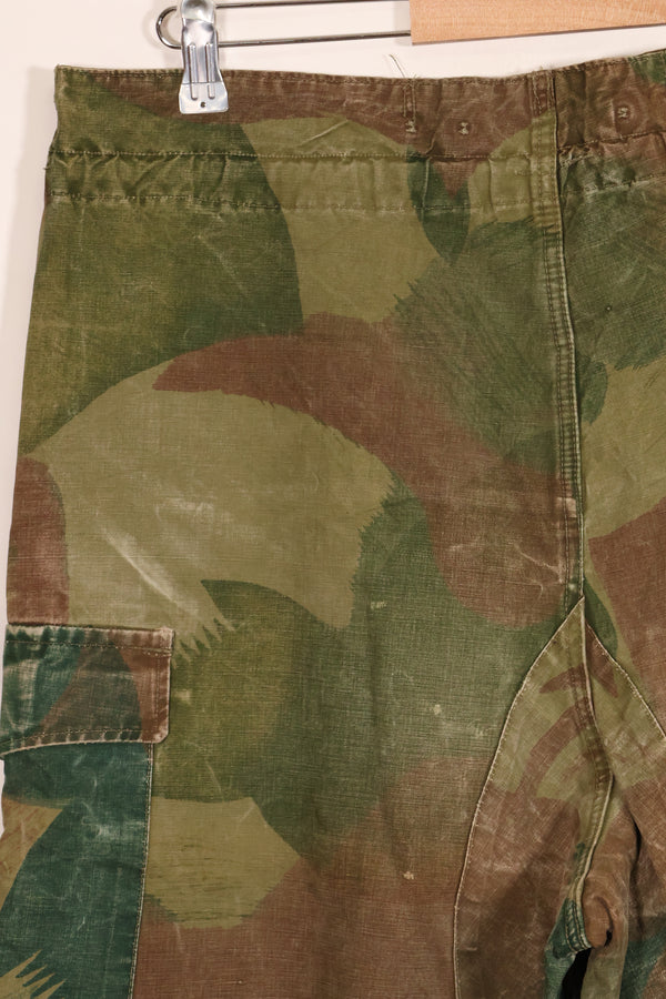 1956年　ベルギー軍　ブラッシュストローク迷彩　空挺パンツ　中古品　退色あり