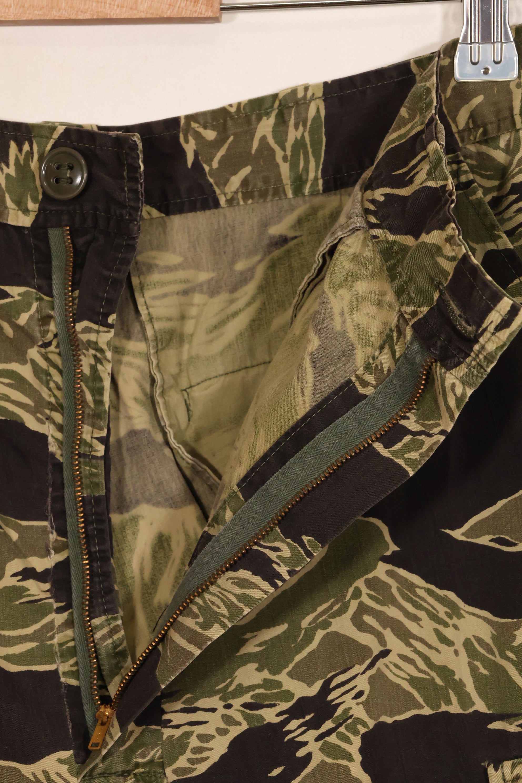 1960年代　ライトウェイト生地　沖縄タイガー　ジャングルファティーグカット　パンツ　中古品