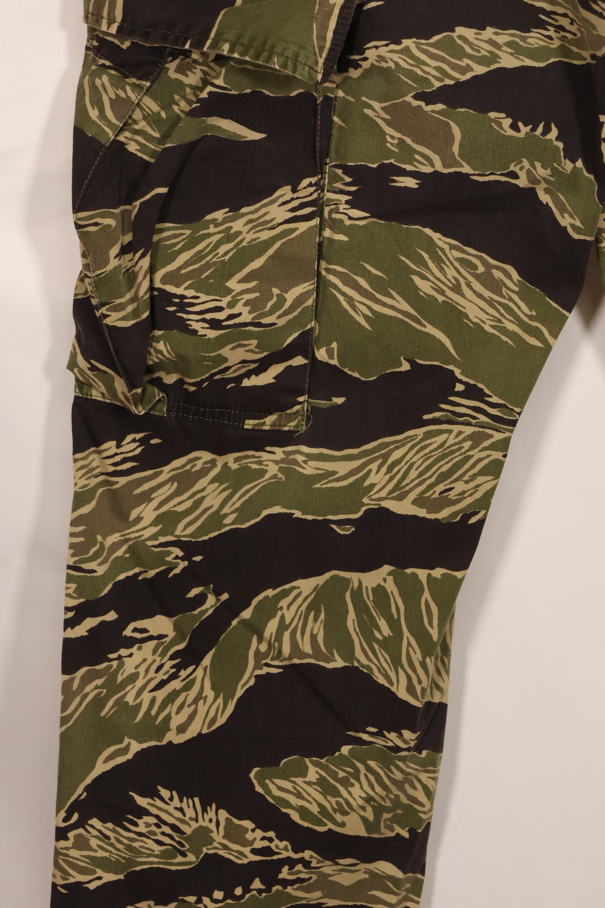 1960年代　ライトウェイト生地　沖縄タイガー　ジャングルファティーグカット　パンツ　中古品