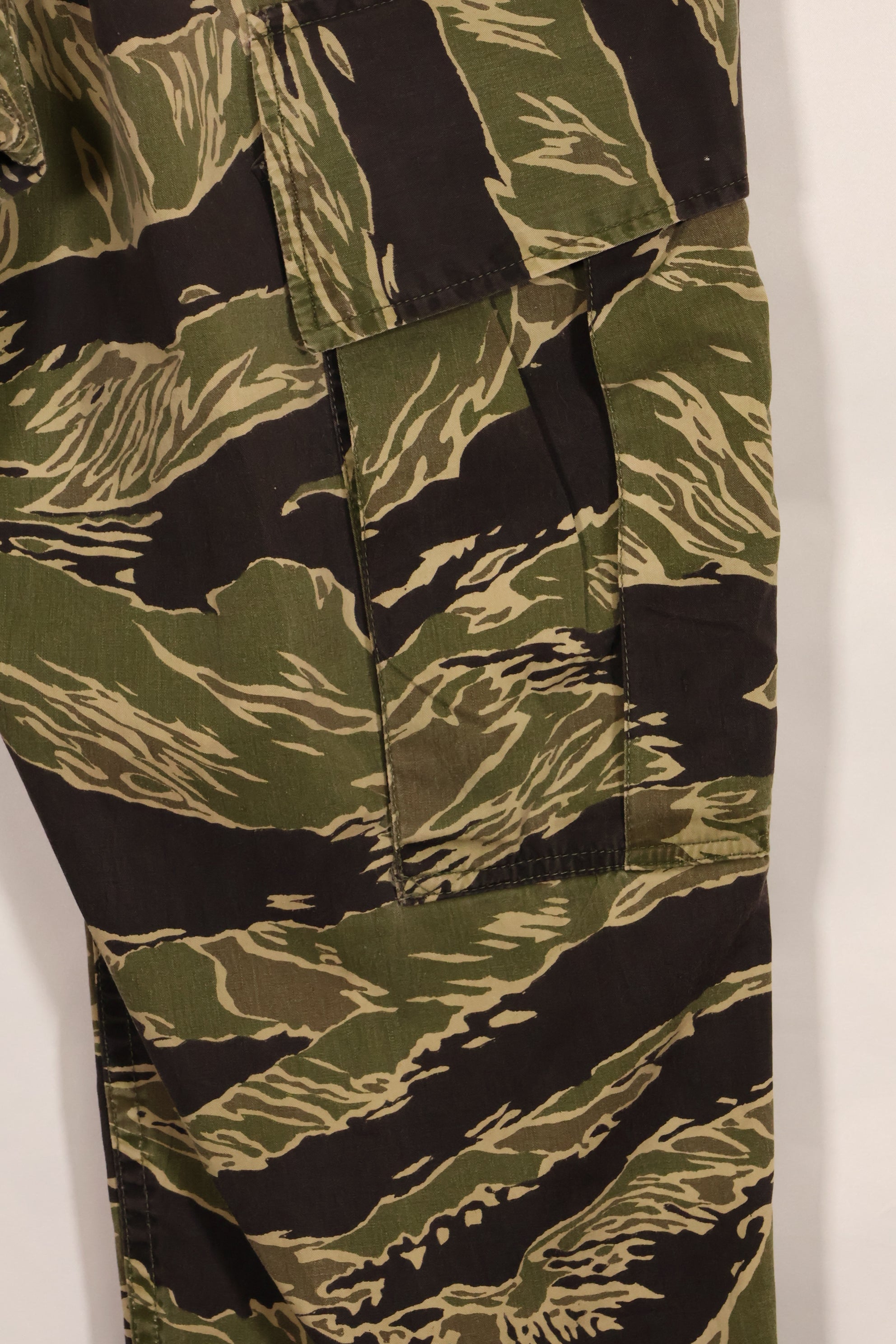 1960年代　ライトウェイト生地　沖縄タイガー　ジャングルファティーグカット　パンツ　中古品
