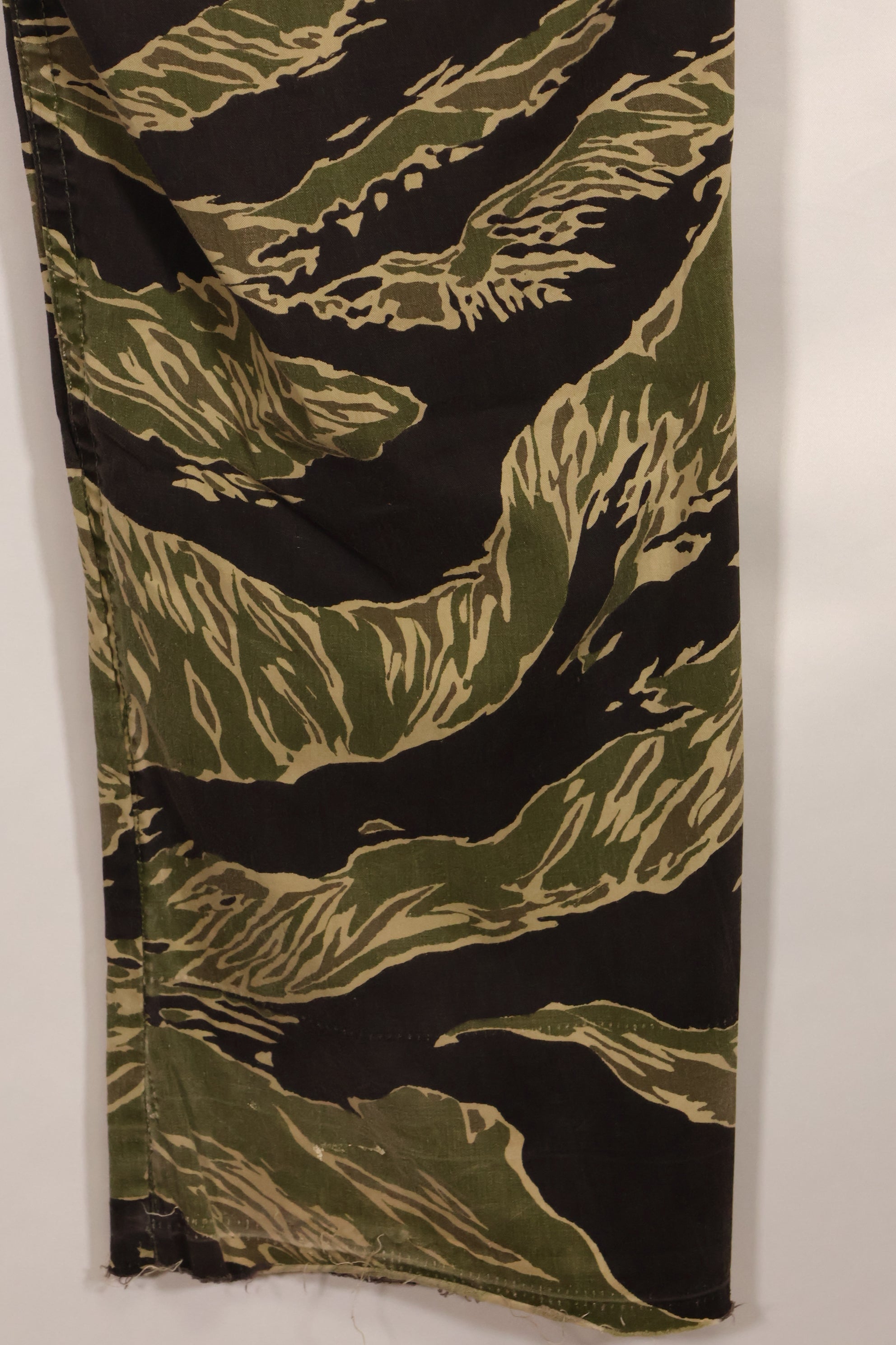1960年代　ライトウェイト生地　沖縄タイガー　ジャングルファティーグカット　パンツ　中古品