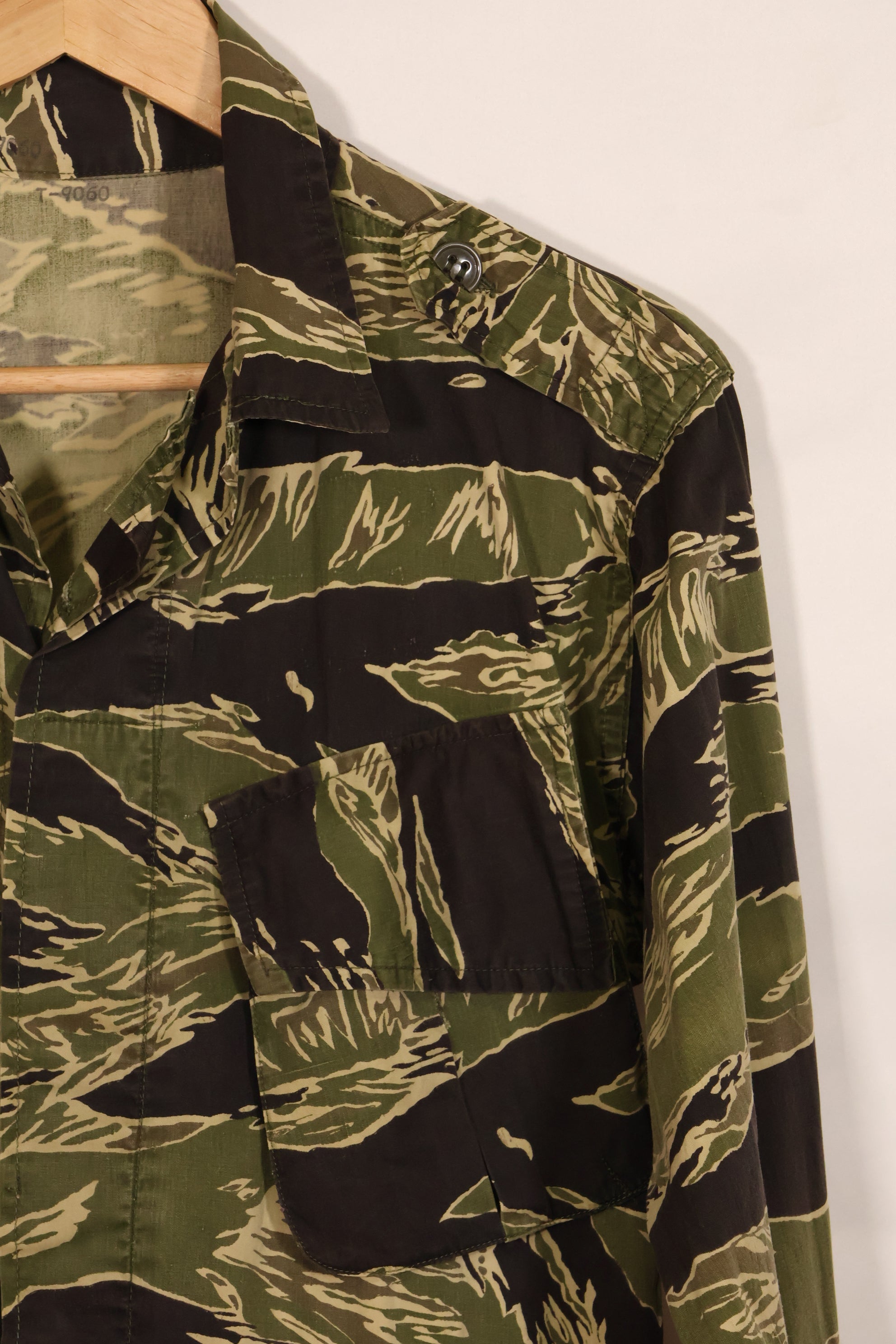 1960年代　ライトウェイト生地　沖縄タイガー　ジャングルファティーグカット　ジャケット　中古品