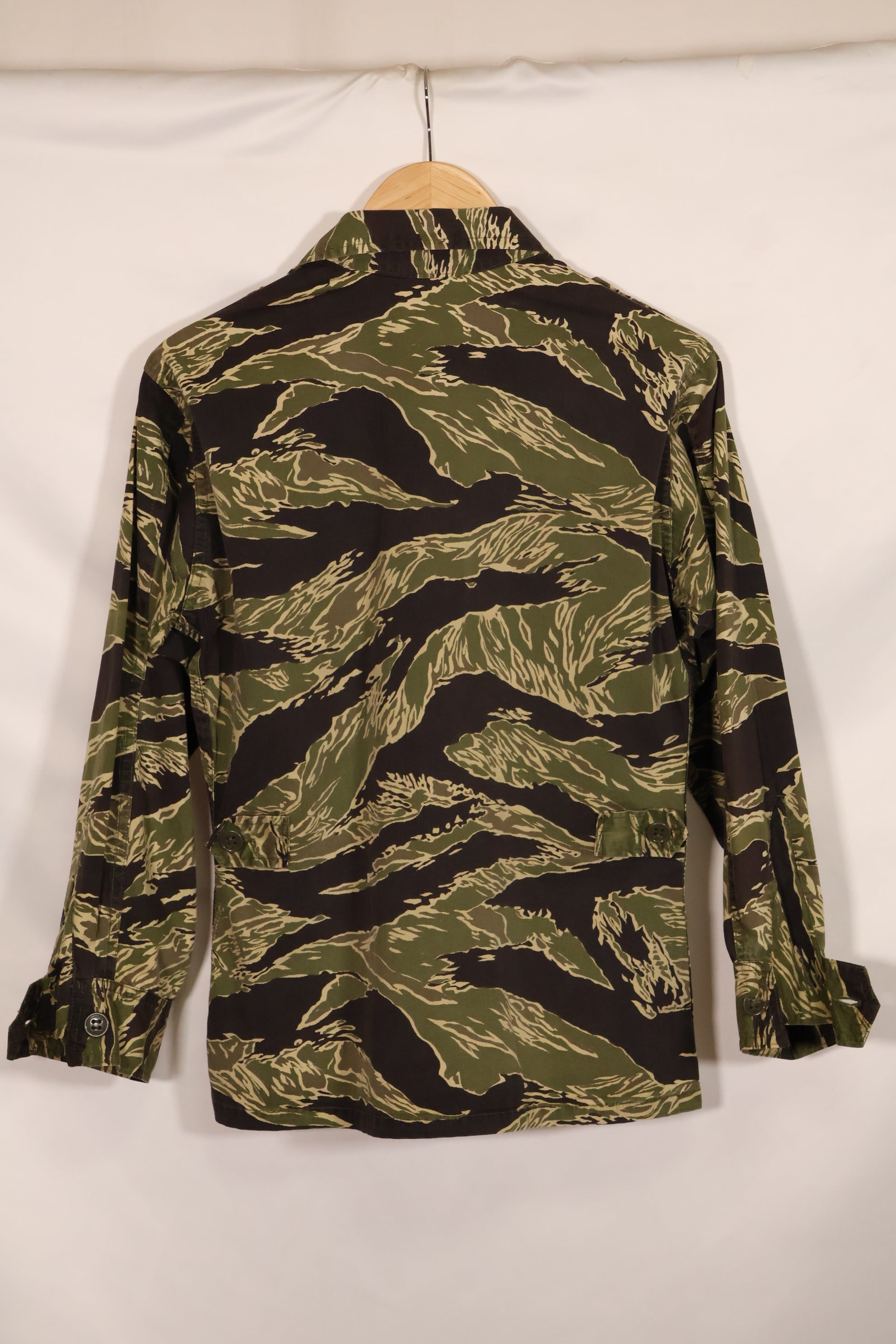 1960年代　ライトウェイト生地　沖縄タイガー　ジャングルファティーグカット　ジャケット　中古品