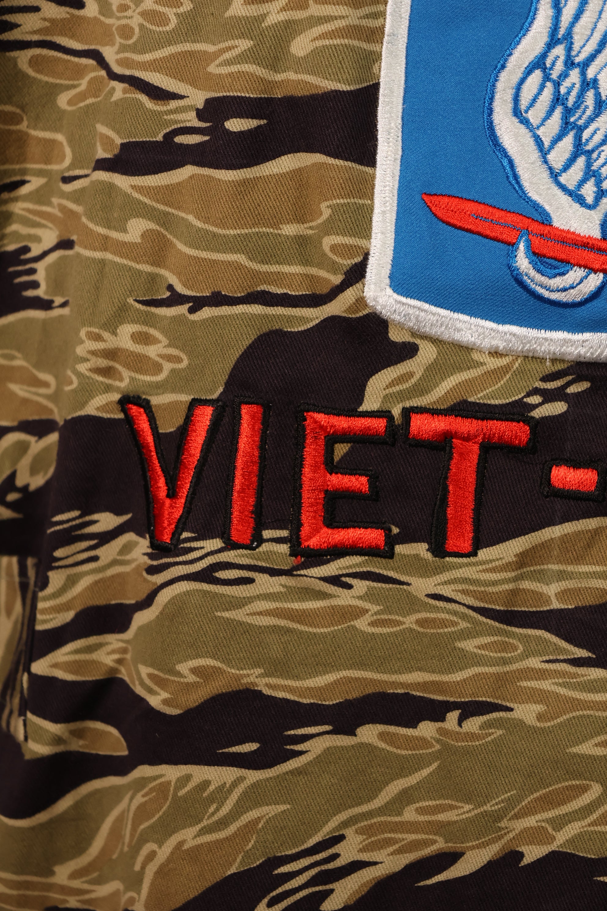 【限定生産品】レプリカ　沖縄 Mugi's 刺繍　MILITARIA 1911 ゴールドタイガー2nd Modeジャケット　ツアージャケット