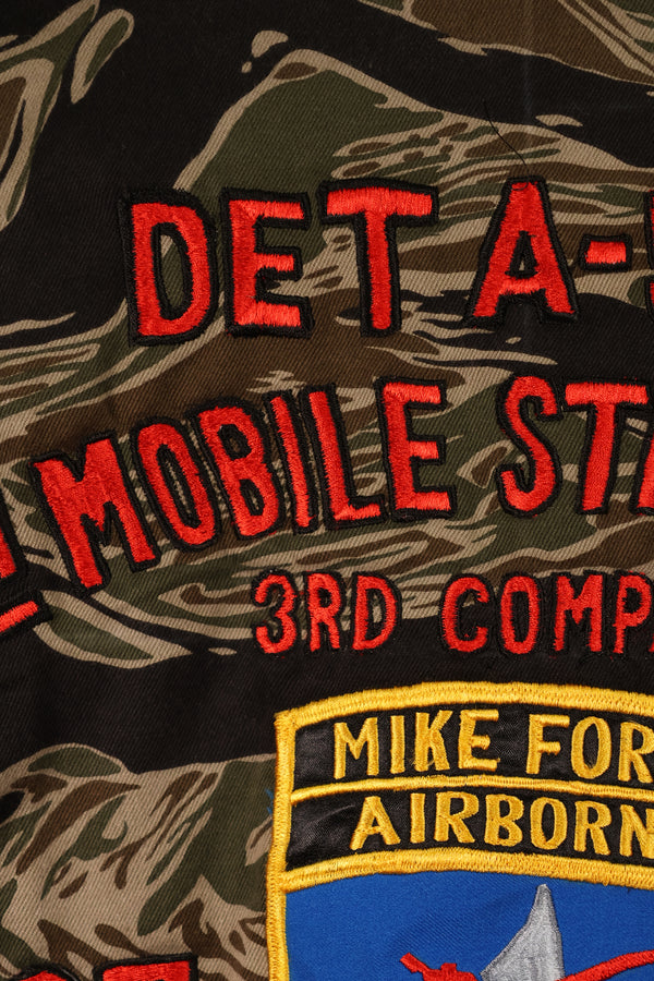 【限定生産品】レプリカ　沖縄 Mugi's 刺繍　MILITARIA 1911 シルバータイガー  USカットシャツ　ツアージャケット