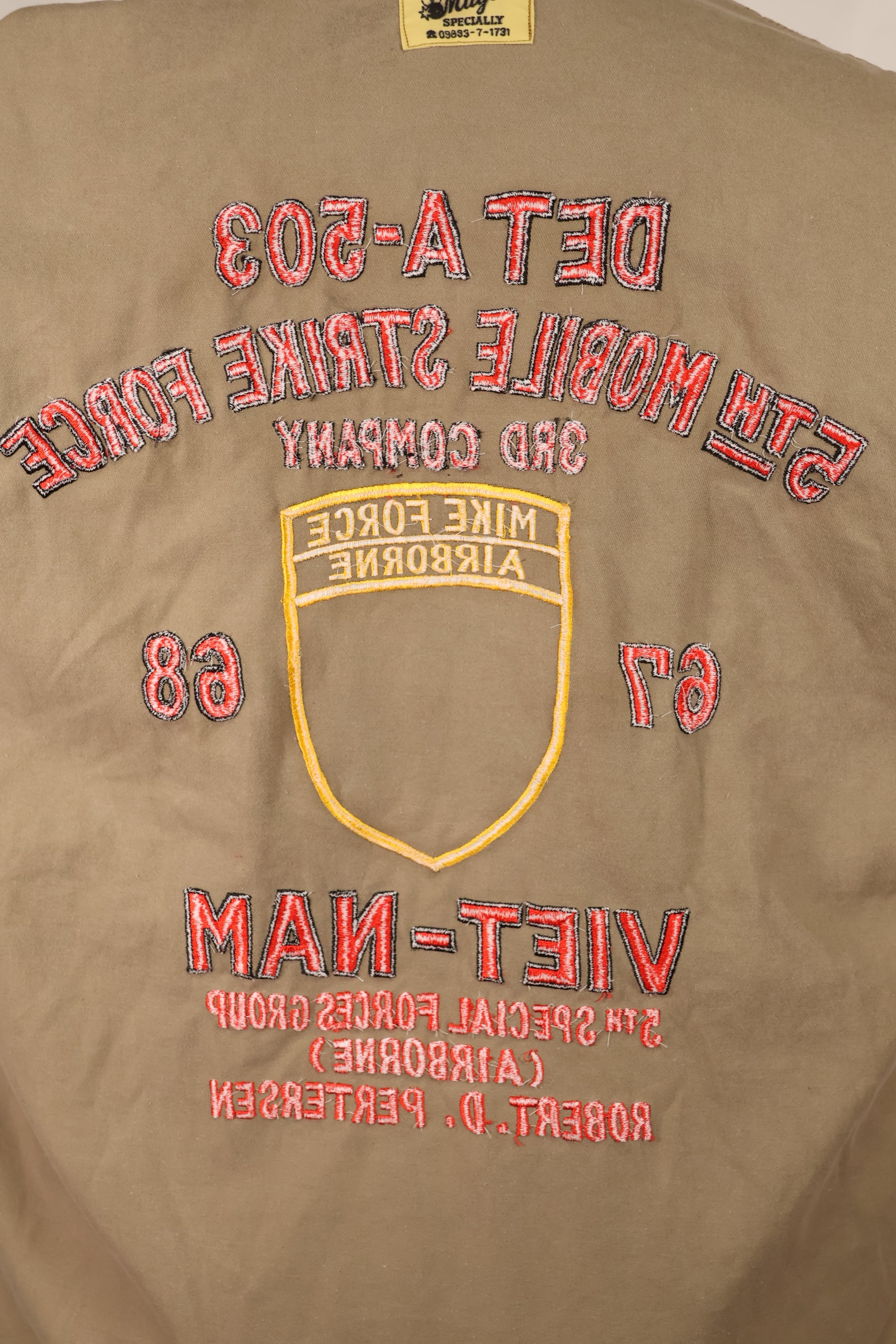 【限定生産品】レプリカ　沖縄 Mugi's 刺繍　MILITARIA 1911 シルバータイガー  USカットシャツ　ツアージャケット