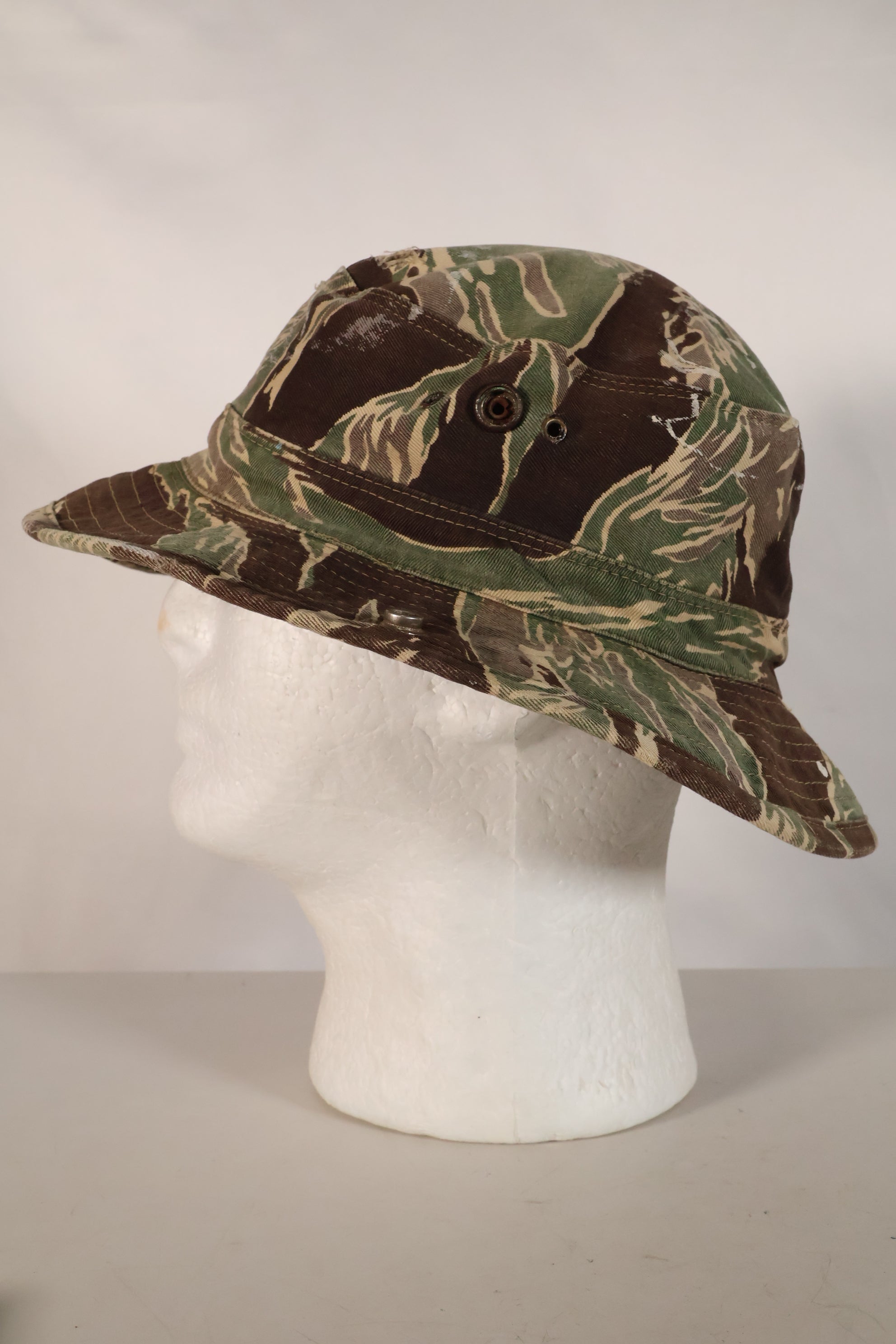 1960年代　沖縄タイガーパターン　タイガーストライプ　ブーニー　改造あり　中古品