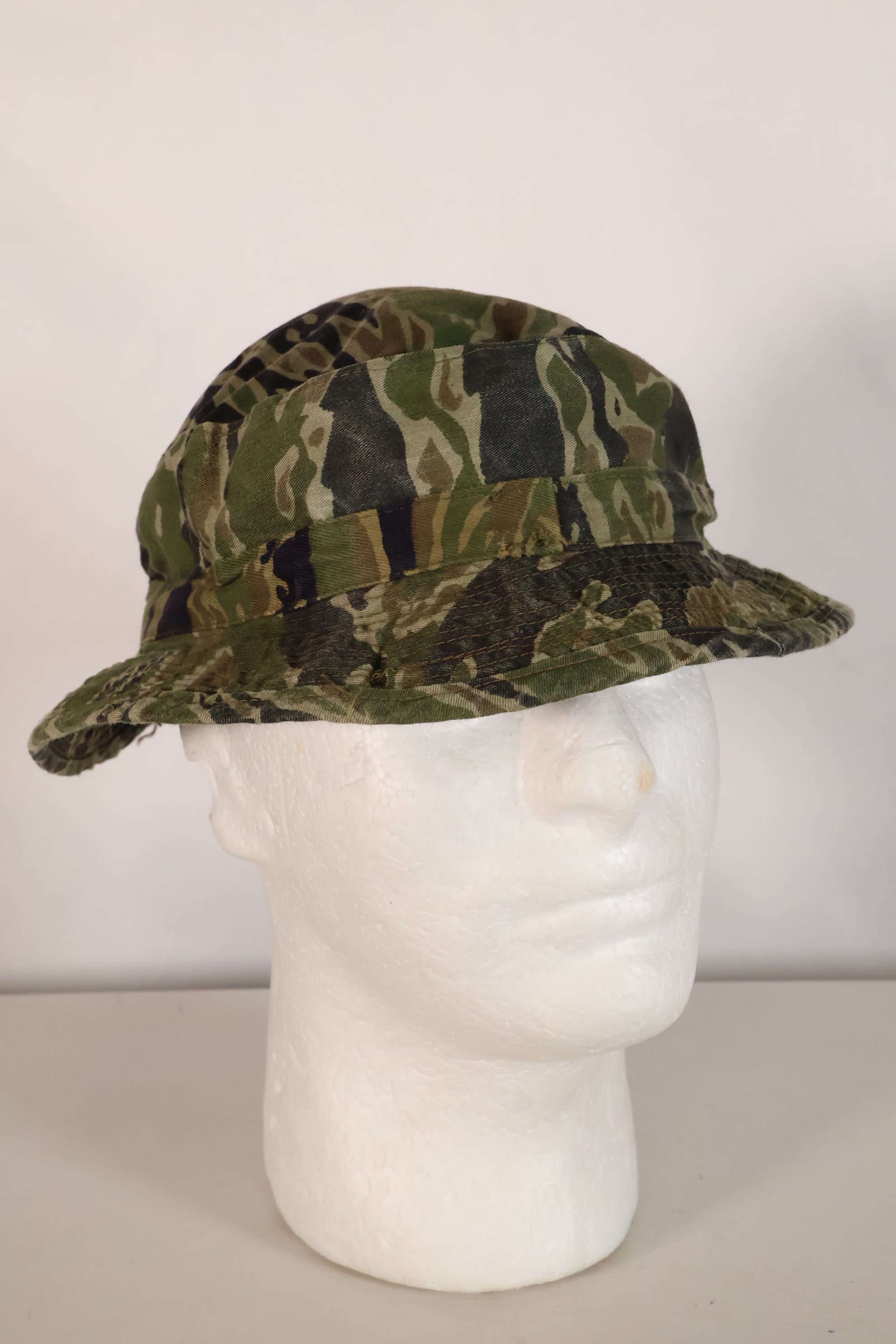 1960年代後半　レイトウォーパターン　CIDGパターン　ローカルメイドブーニーハット　中古品