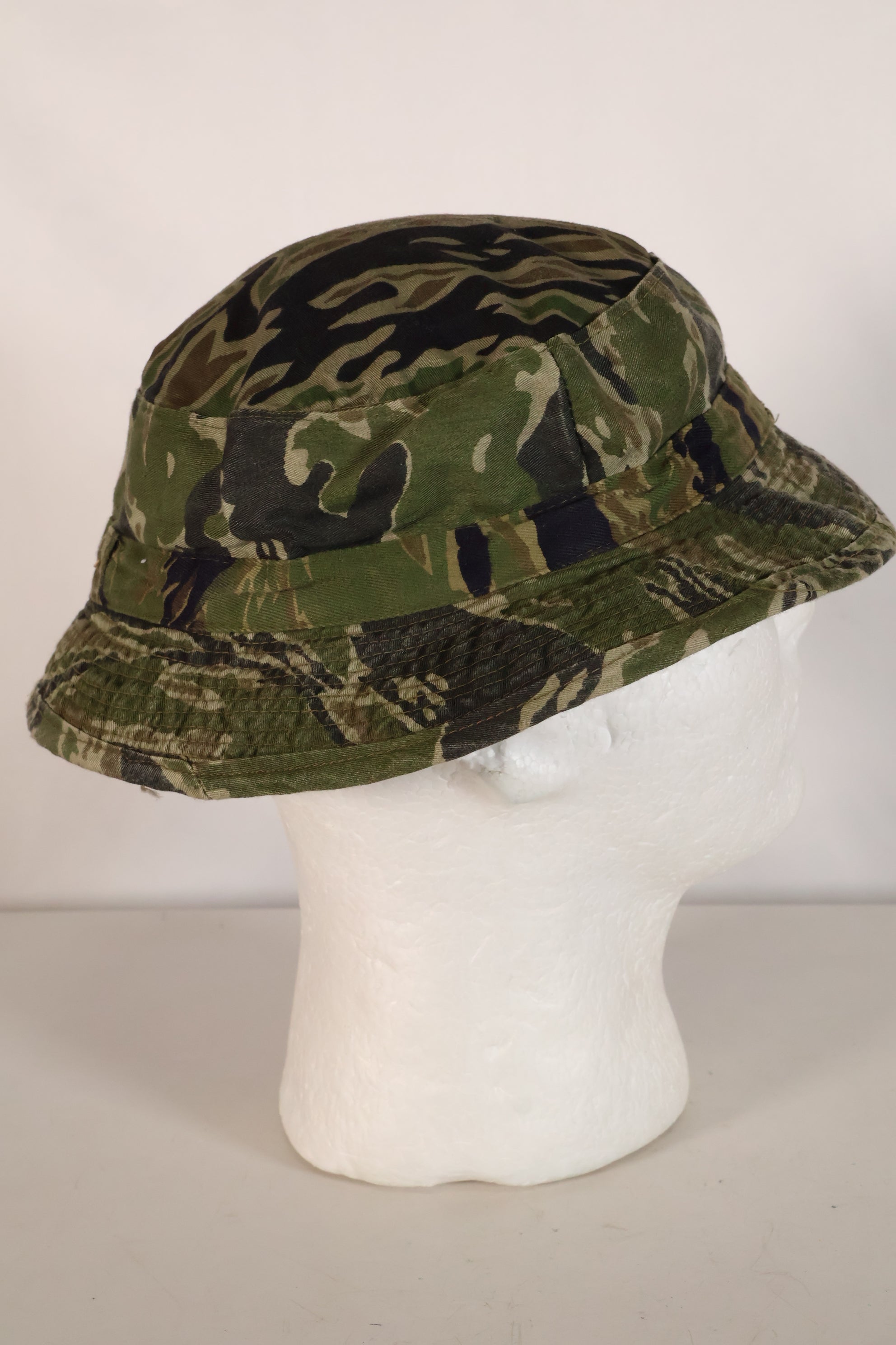 1960年代後半　レイトウォーパターン　CIDGパターン　ローカルメイドブーニーハット　中古品