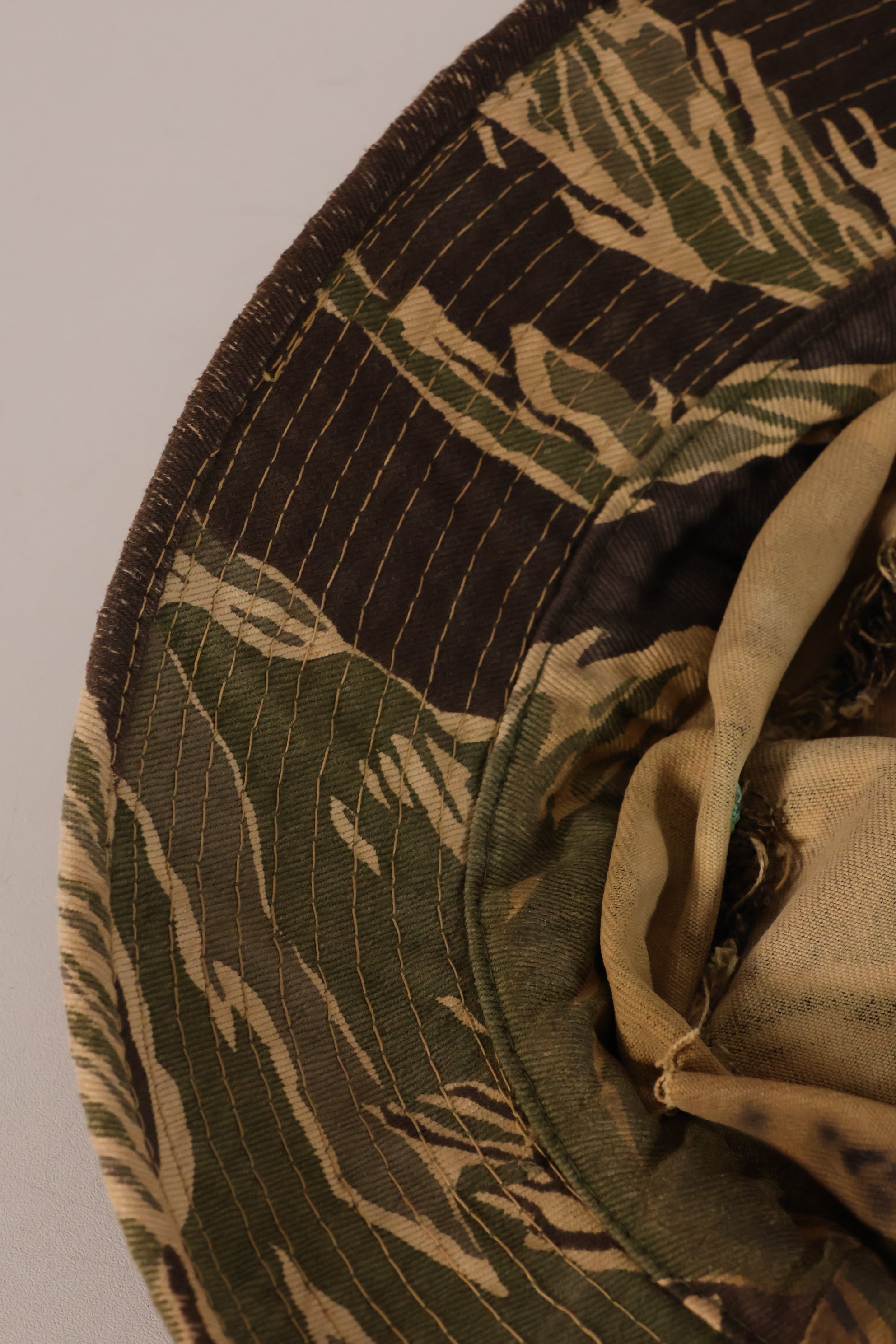 1960年代　CISOカット改造　沖縄タイガーパターン　タイガーストライプ　ブーニーハット　中古品