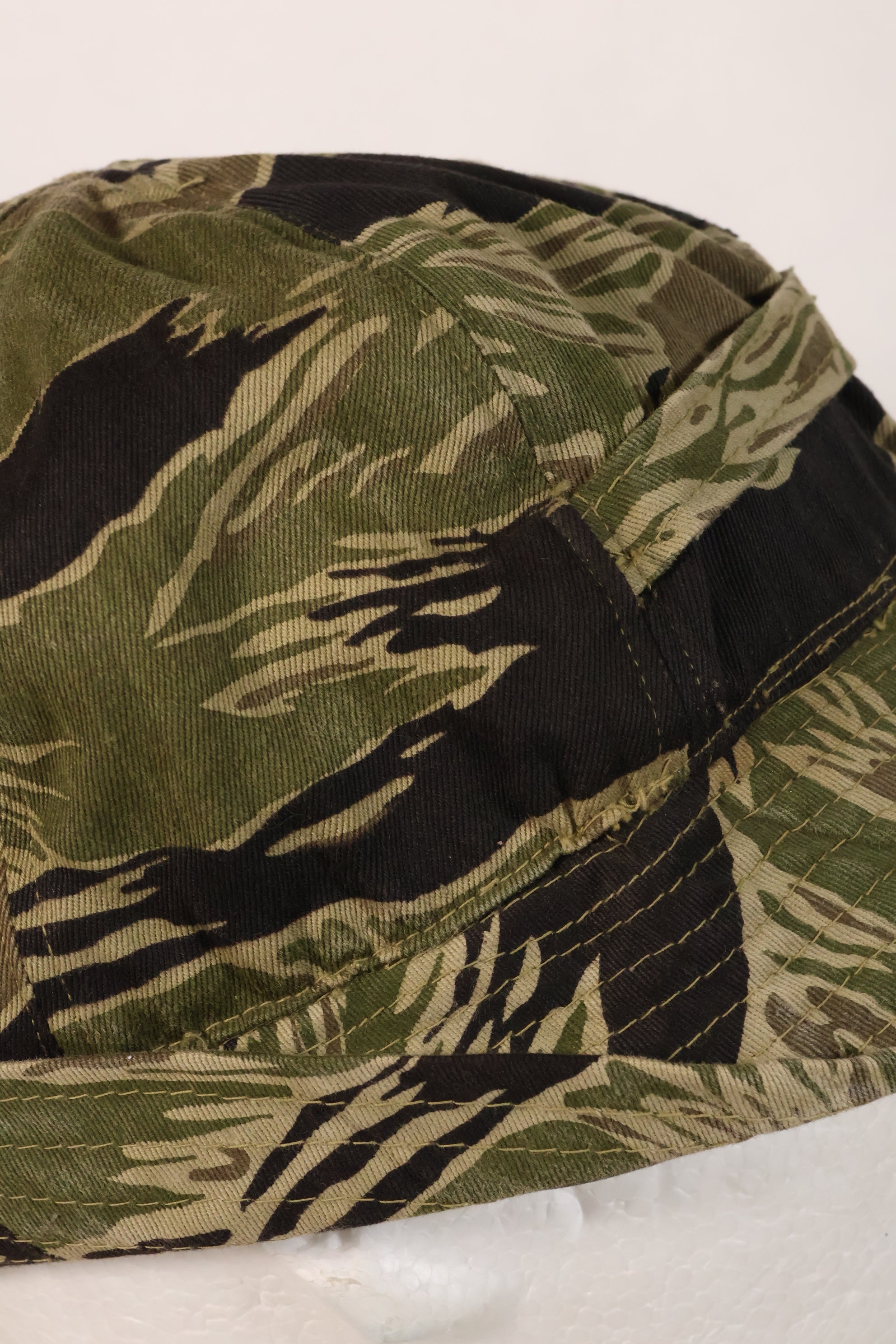 1960年代　沖縄タイガーパターン　ローカルメイド　フィッシングハット　中古品