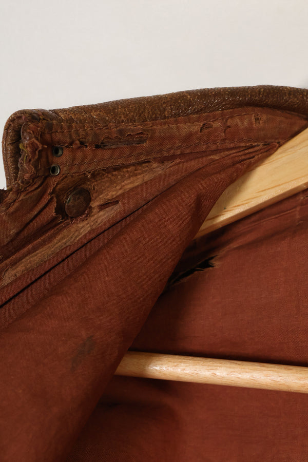 1940年代　サイズ 40　アメリカ陸軍航空隊 USAAF　A-2　フライトジャケット　スクアドロンパッチ付き　中古品