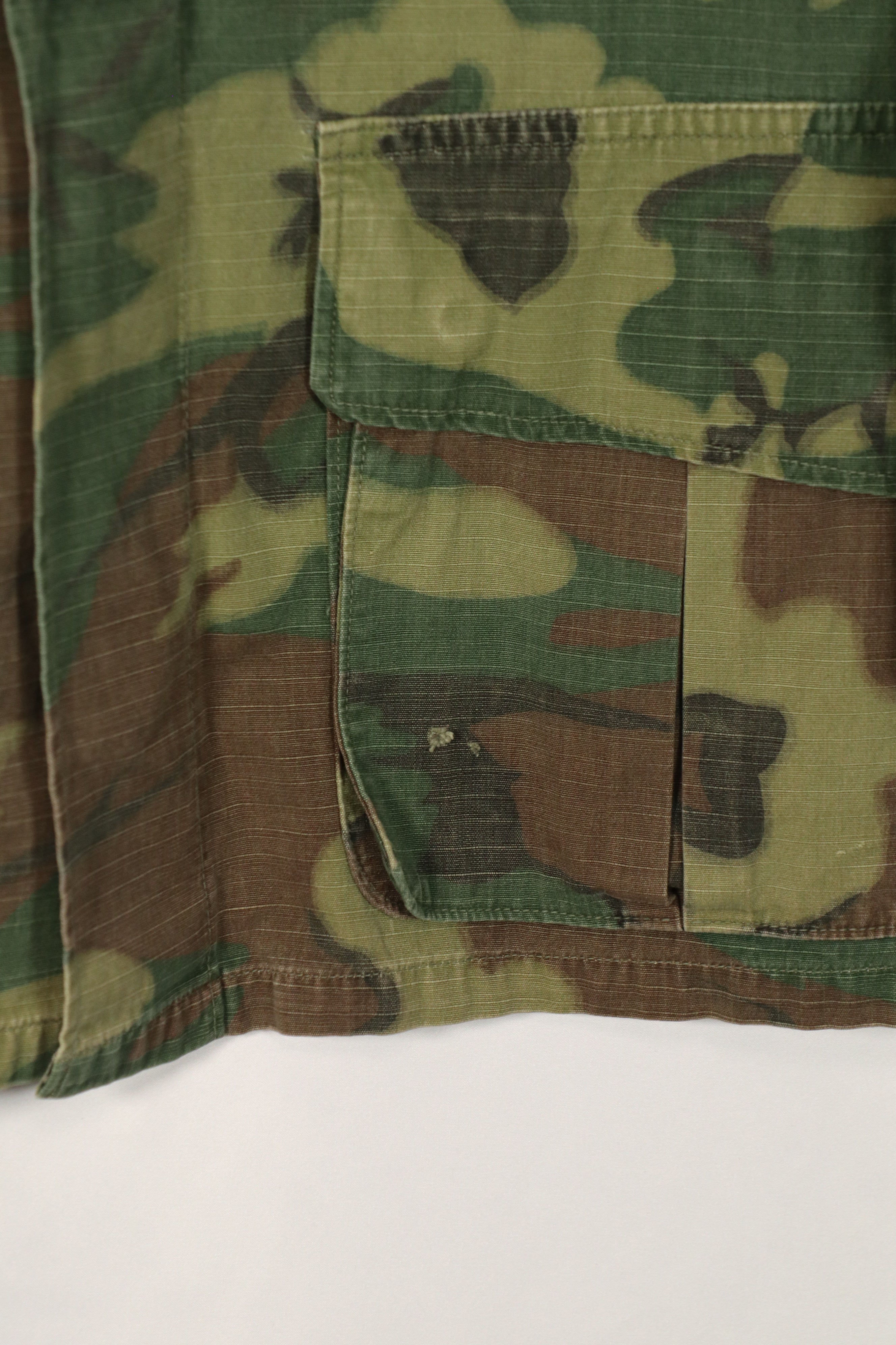 実物　1969年製　リップストップ　ERDL ジャングルファティーグ　ジャケット　中古品　S-R