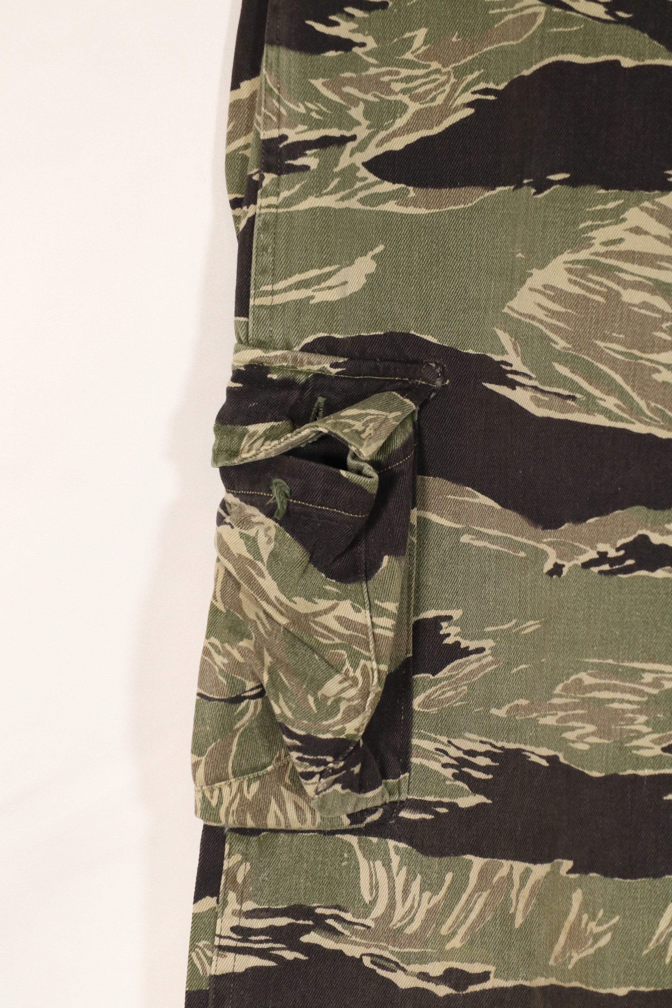 実物　沖縄タイガー　タイガーストライプ　パンツ　A-S　小さいサイズ　中古品