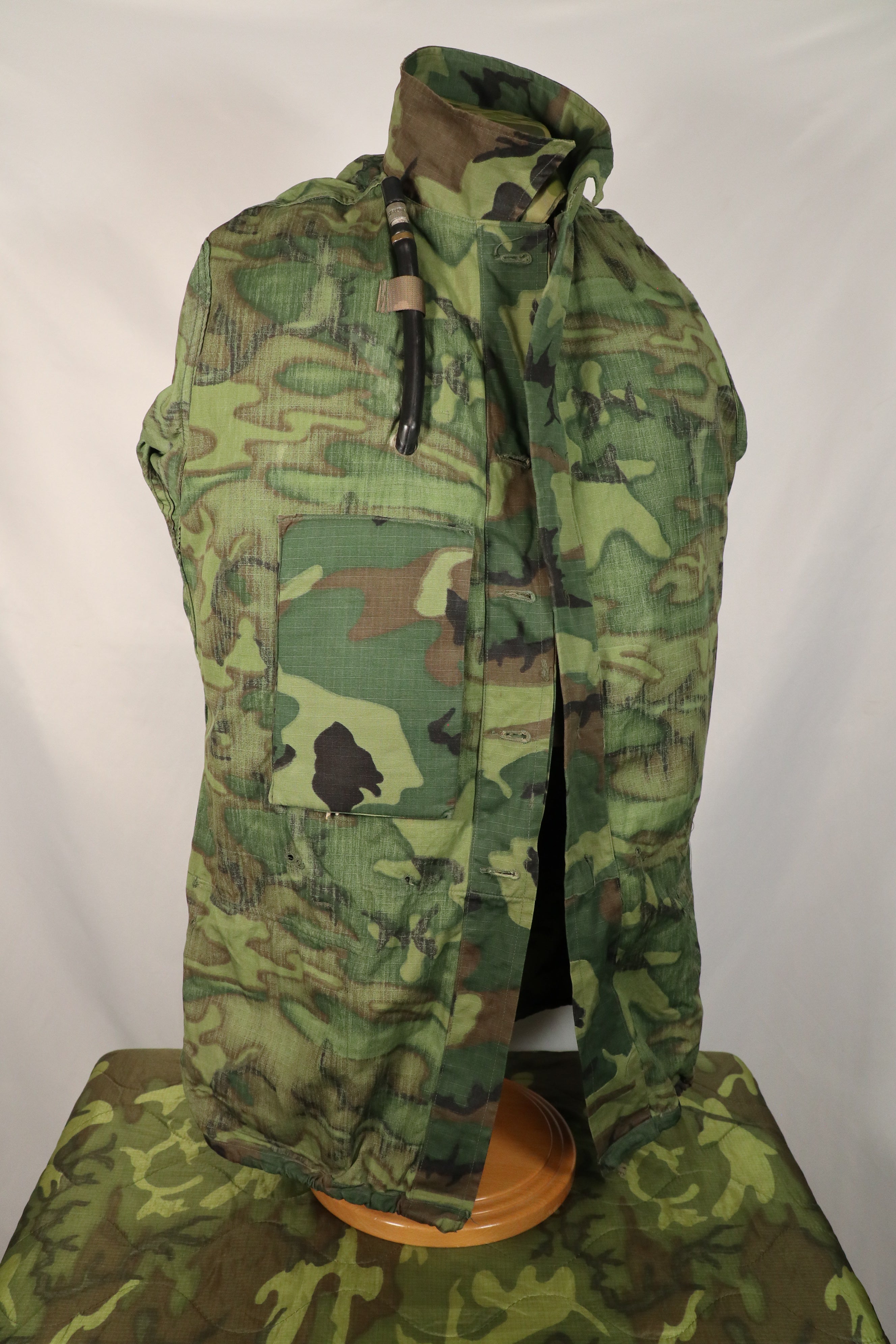 実物　1970年　アメリカ海軍　NAVY SEAL Float Coat Radio Man Used