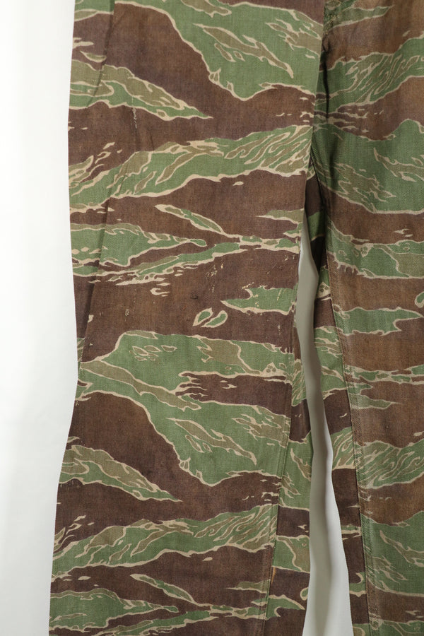 実物　タイガーストライプ　ゴールドタイガー派生パターン　パンツ　映画衣装品　B