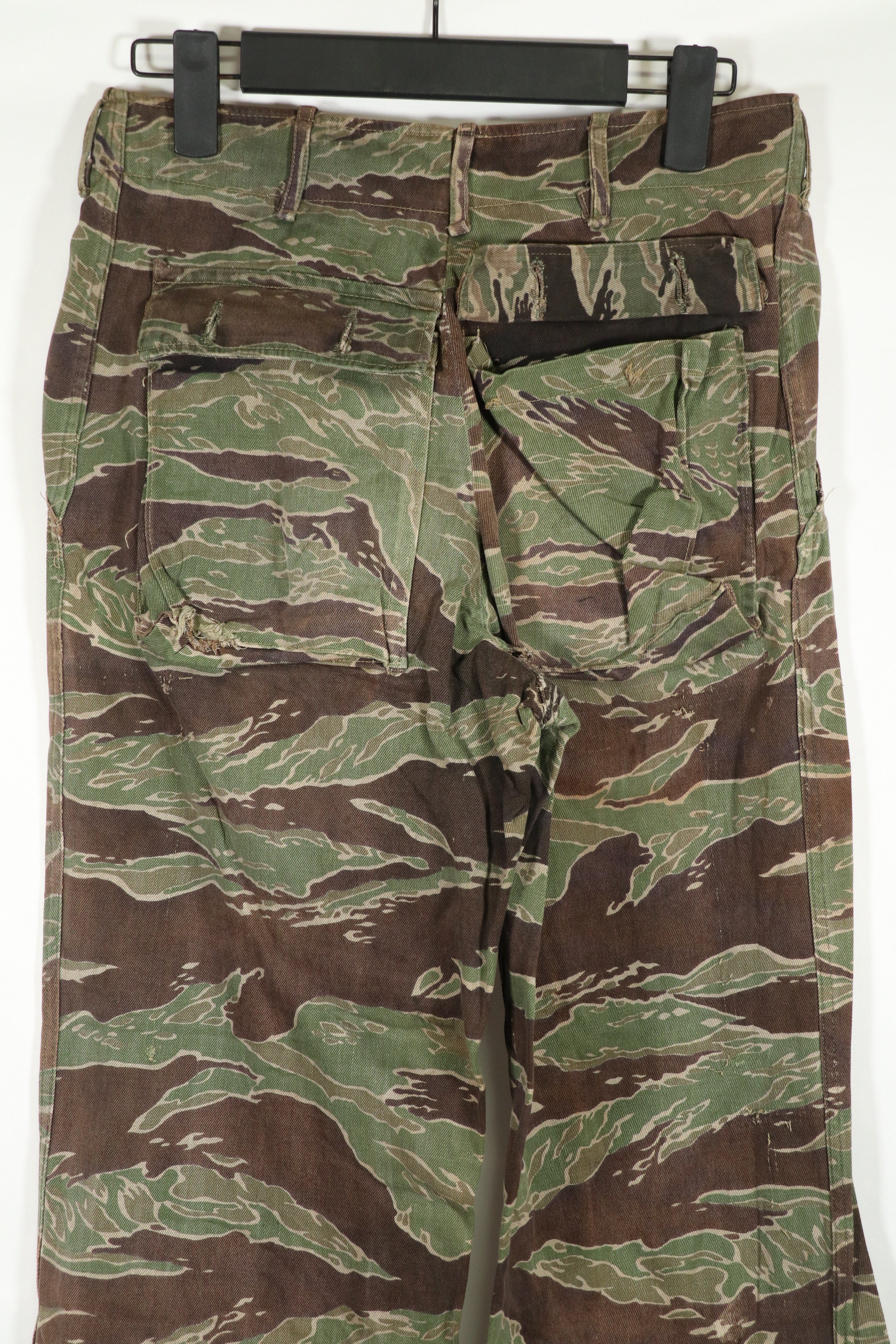 実物　タイガーストライプ　ゴールドタイガー派生パターン　パンツ　映画衣装品　B