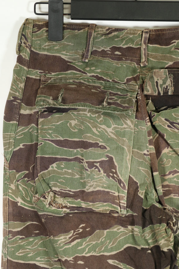 実物　タイガーストライプ　ゴールドタイガー派生パターン　パンツ　映画衣装品　B