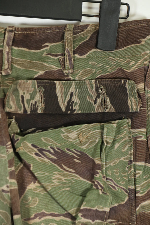 実物　タイガーストライプ　ゴールドタイガー派生パターン　パンツ　映画衣装品　B