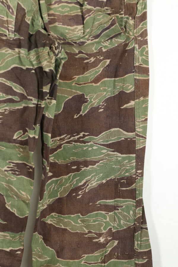 実物　タイガーストライプ　ゴールドタイガー派生パターン　パンツ　映画衣装品　B