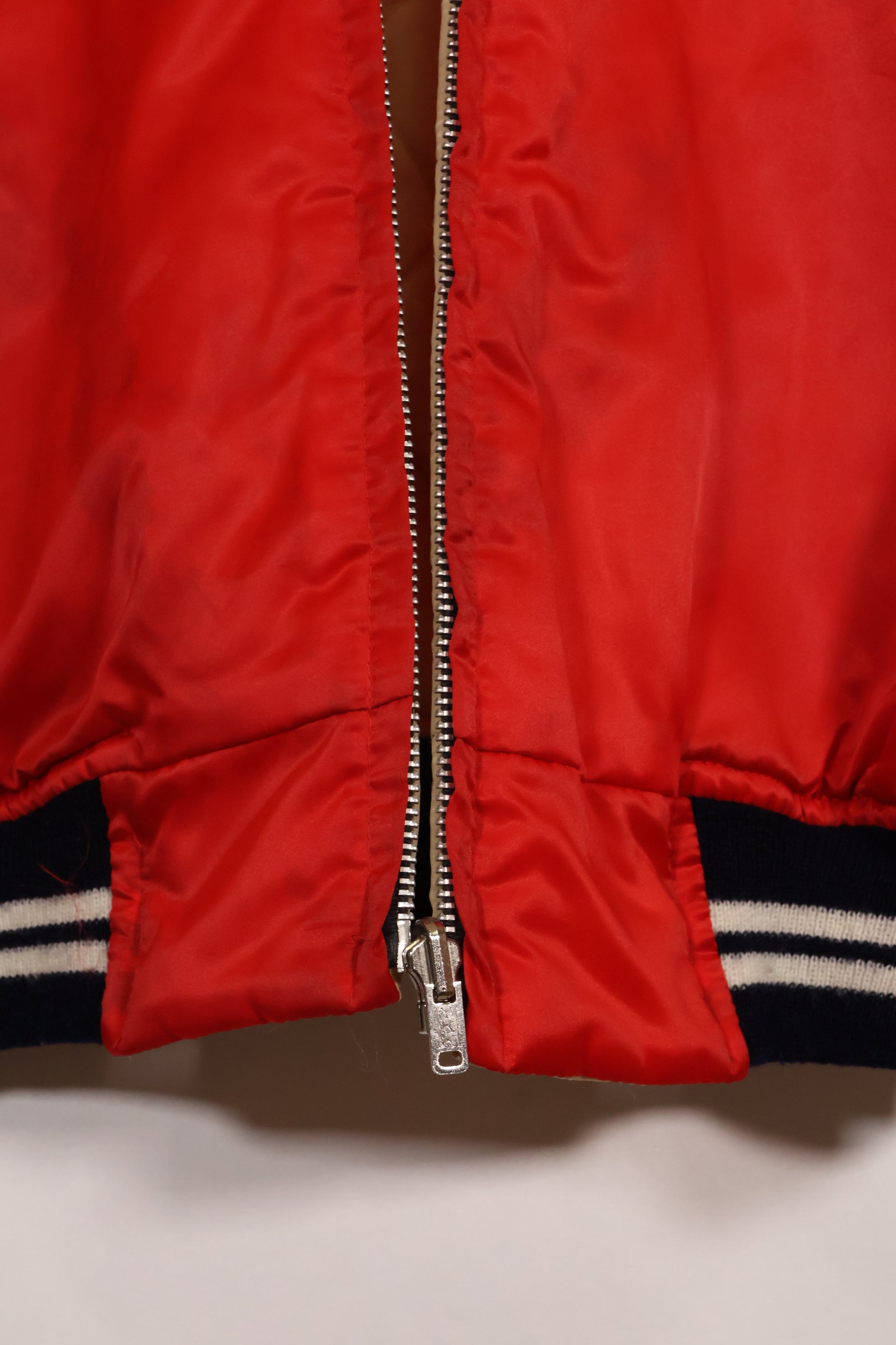 1970年代　日本製　Japan Jacket　中古品　スカジャン　赤白　当時の再現品　修繕あり