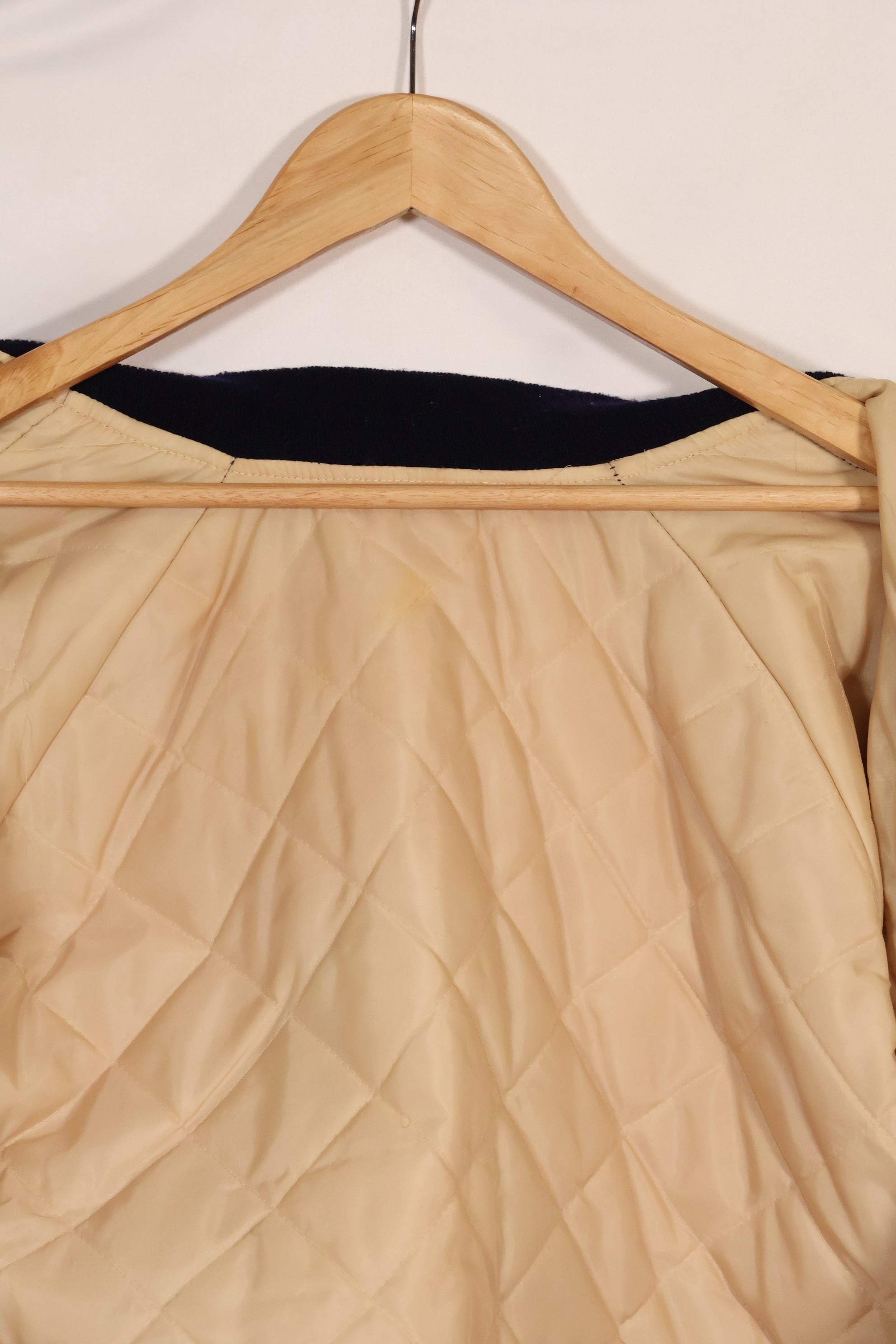 1970年代　日本製　Japan Jacket　中古品　スカジャン　赤白　当時の再現品　修繕あり