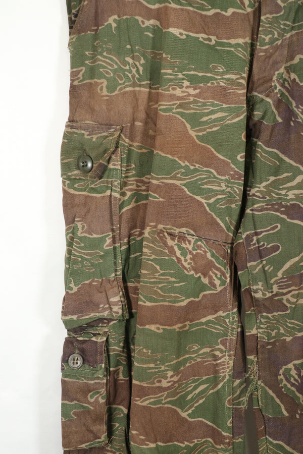 実物　タイガーストライプ　ゴールドタイガー派生パターン　パンツ　映画衣装品　C