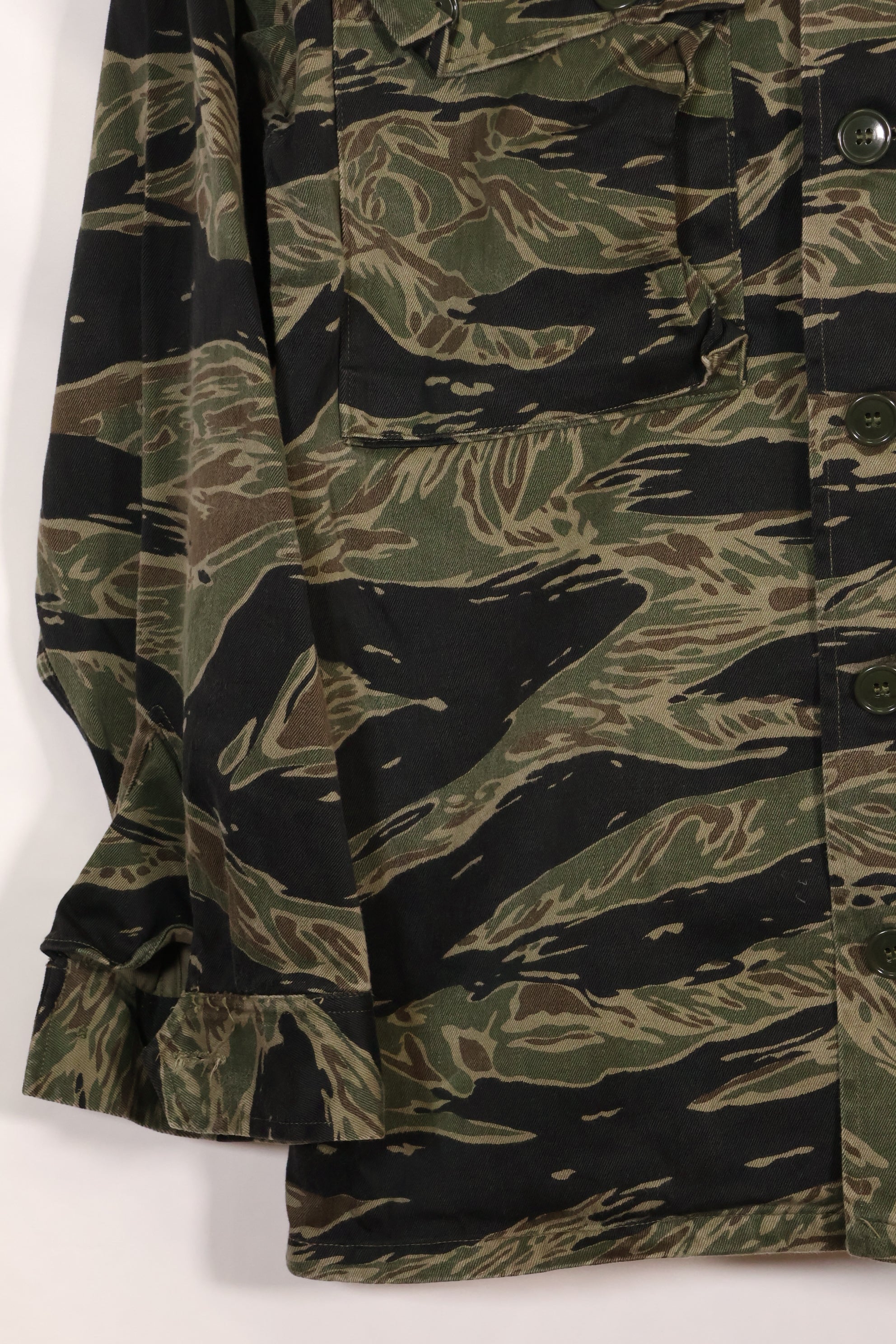 1960年代　US-M　シルバータイガー　タイガーストライプシャツ　着用感少ない　状態良い　中古品