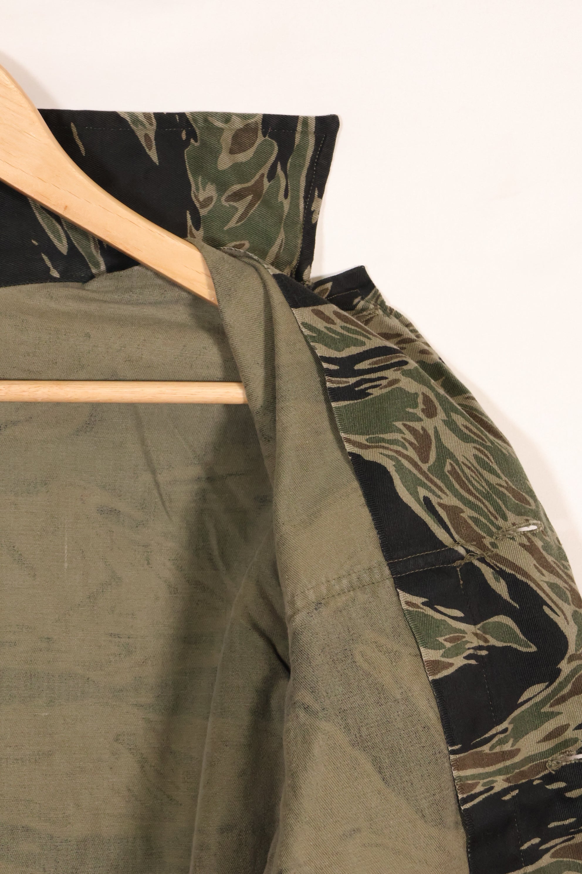 1960年代　US-M　シルバータイガー　タイガーストライプシャツ　着用感少ない　状態良い　中古品