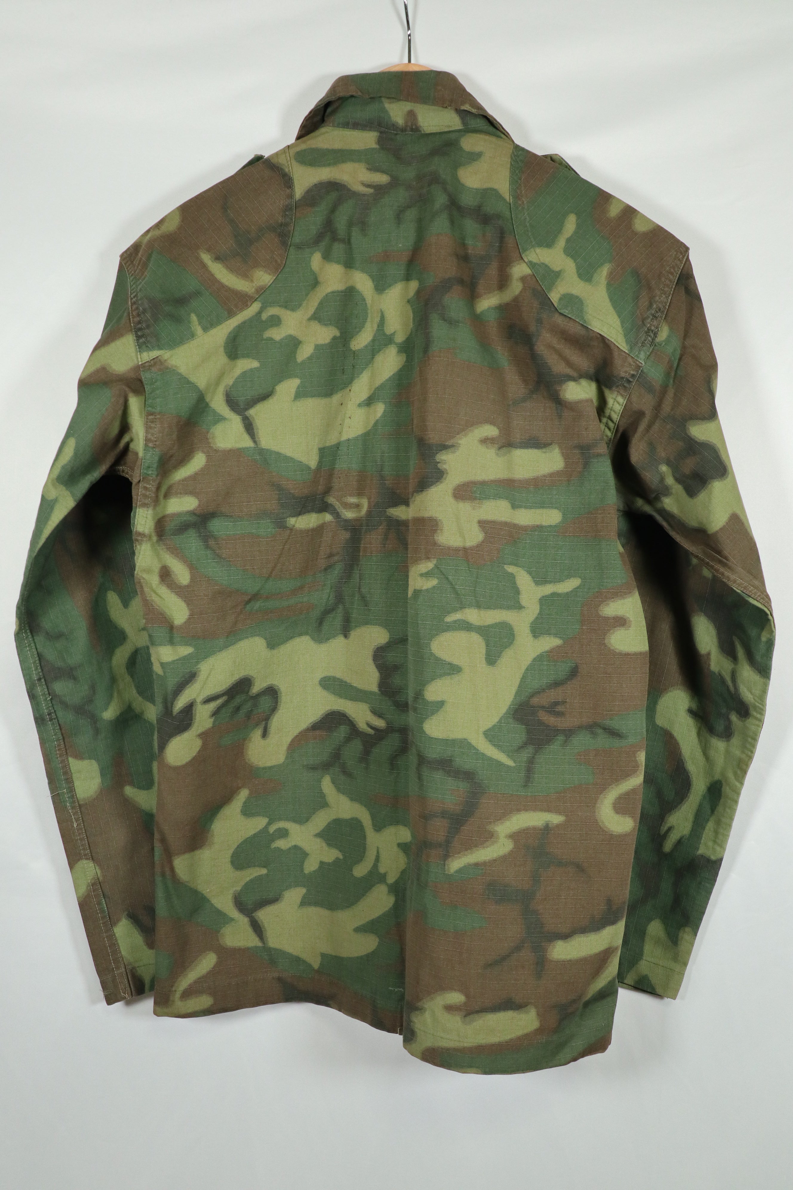 実物　南ベトナム軍　レンジャー　空挺　ARVN M59　ユーティリティシャツ　中古品