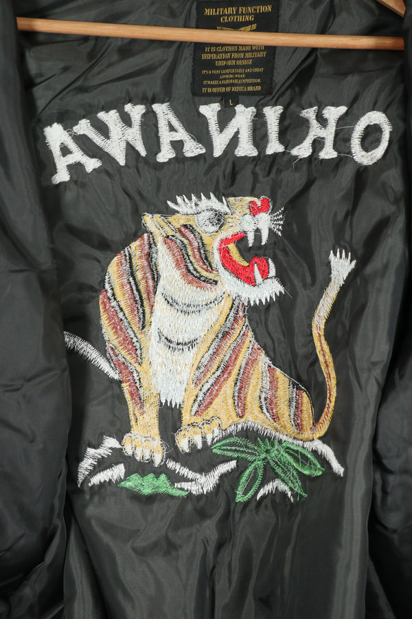 近年 沖縄製　スーバニアジャケット　直接刺繍　MA-1　A