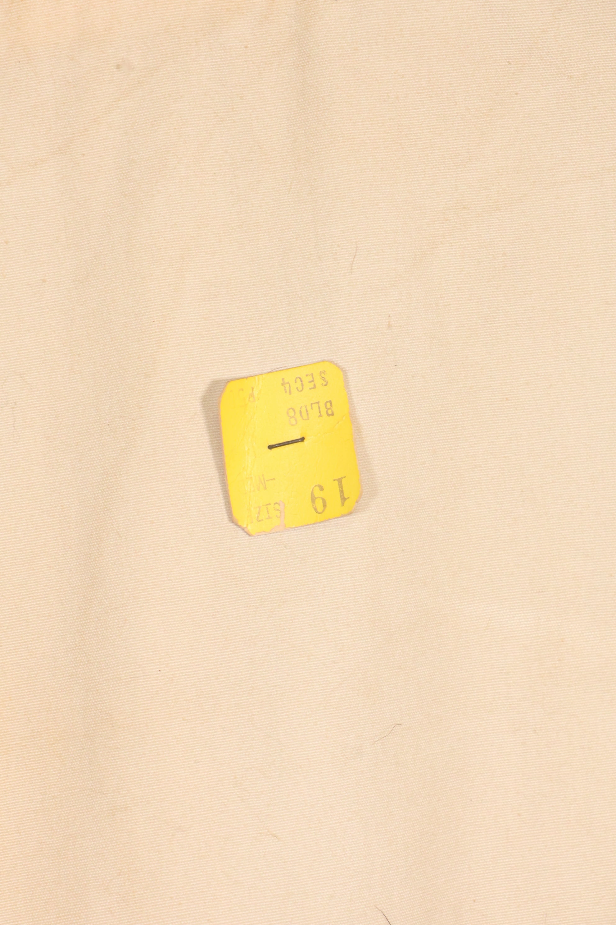 1940年代　デッドストック　アメリカ陸軍　M1942　スノーパーカー　オリジナルサイズタグ付　未使用品