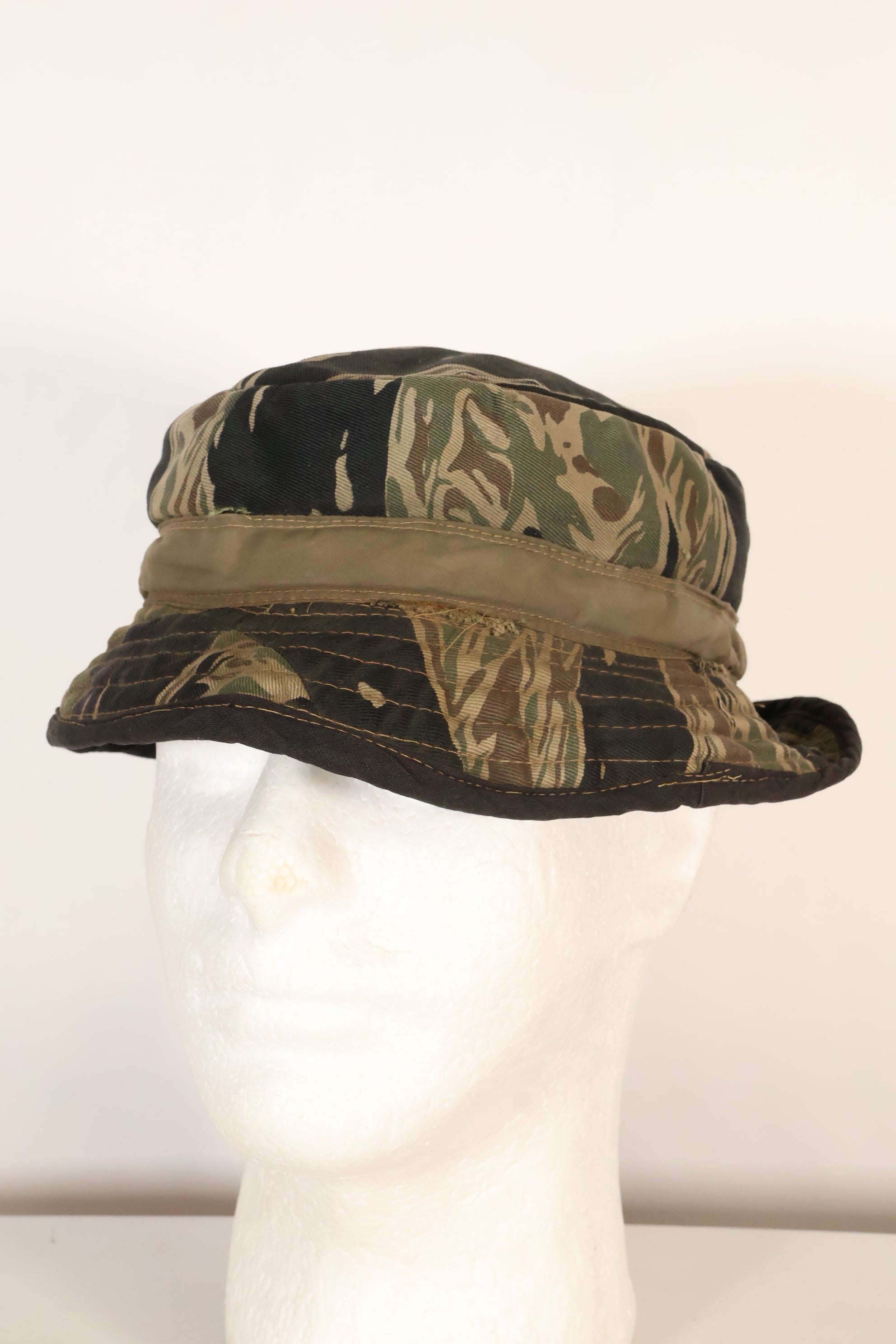 1960年代　シルバータイガーパターン　タイガーストライプ　SOGブーニー  マイクフォース　中古品