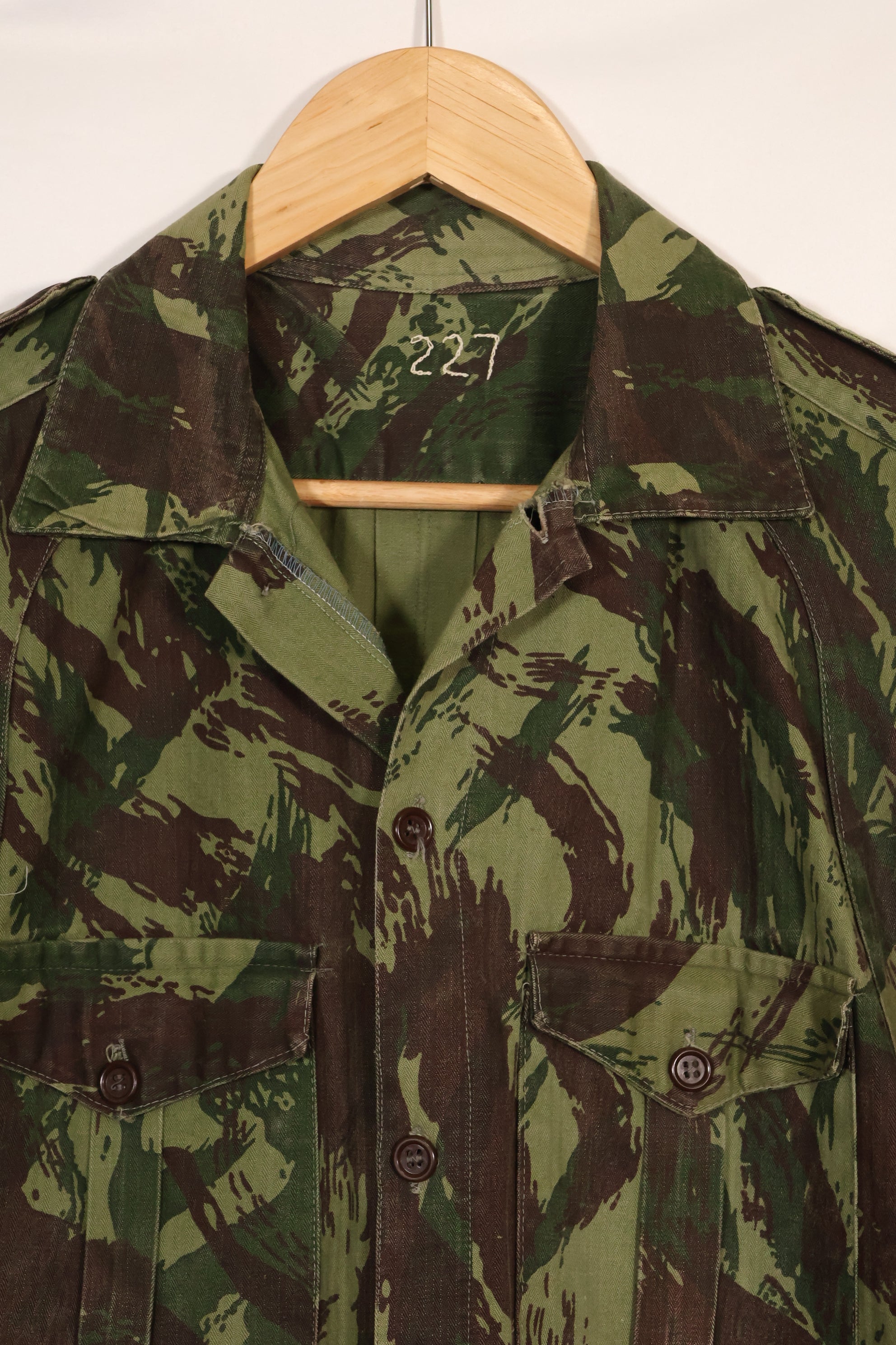 1960年代〜70年代　ポルトガル軍　リザード迷彩　コンバットシャツ　中古品