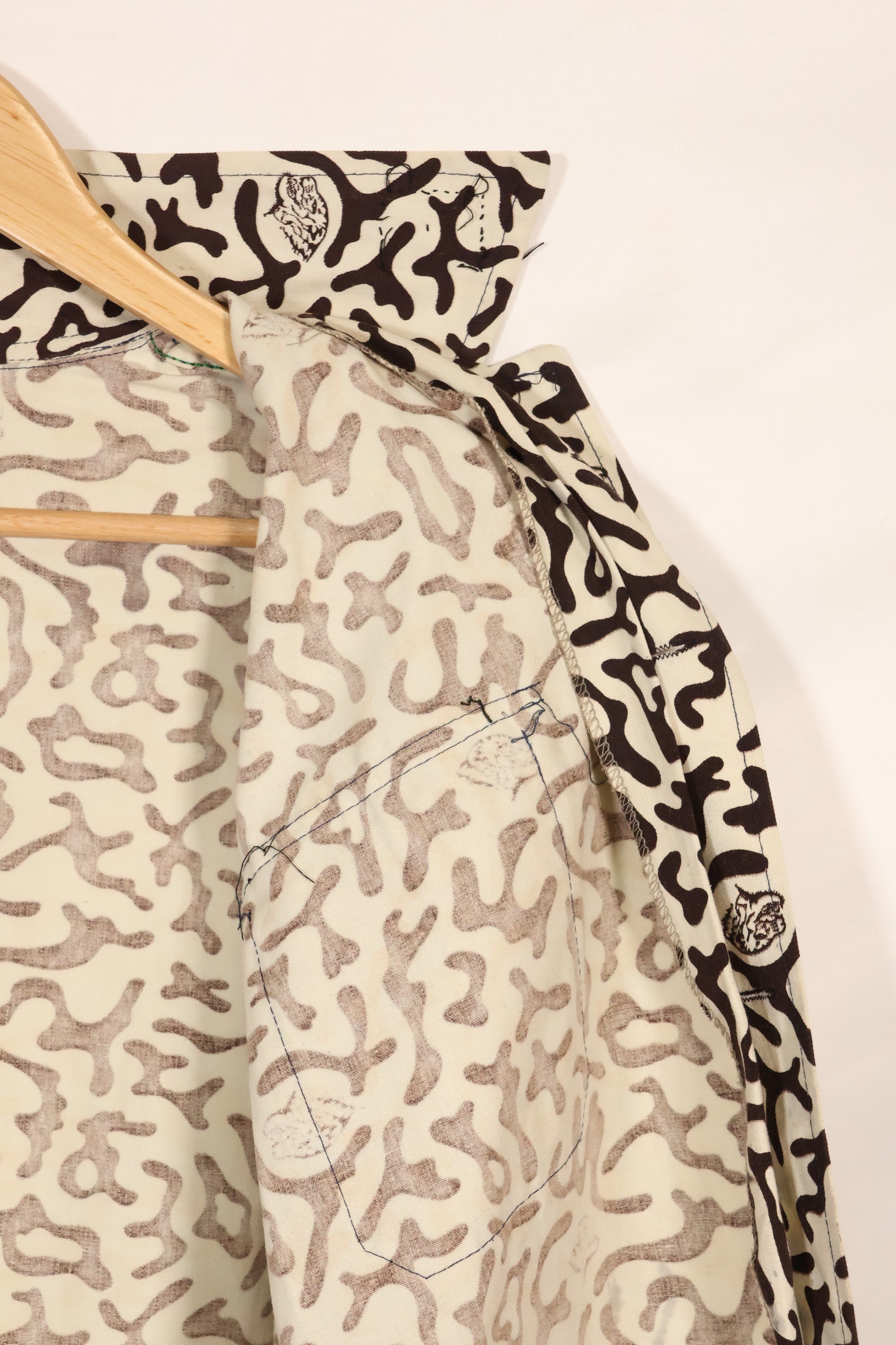 1980年代　韓国　学生用迷彩服　ハングル迷彩　シャツ　ほぼ未使用　A