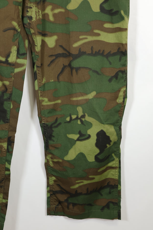 民間品　実物生地　ノンリップストップ　ERDL迷彩　ハンティングパンツ　未使用品