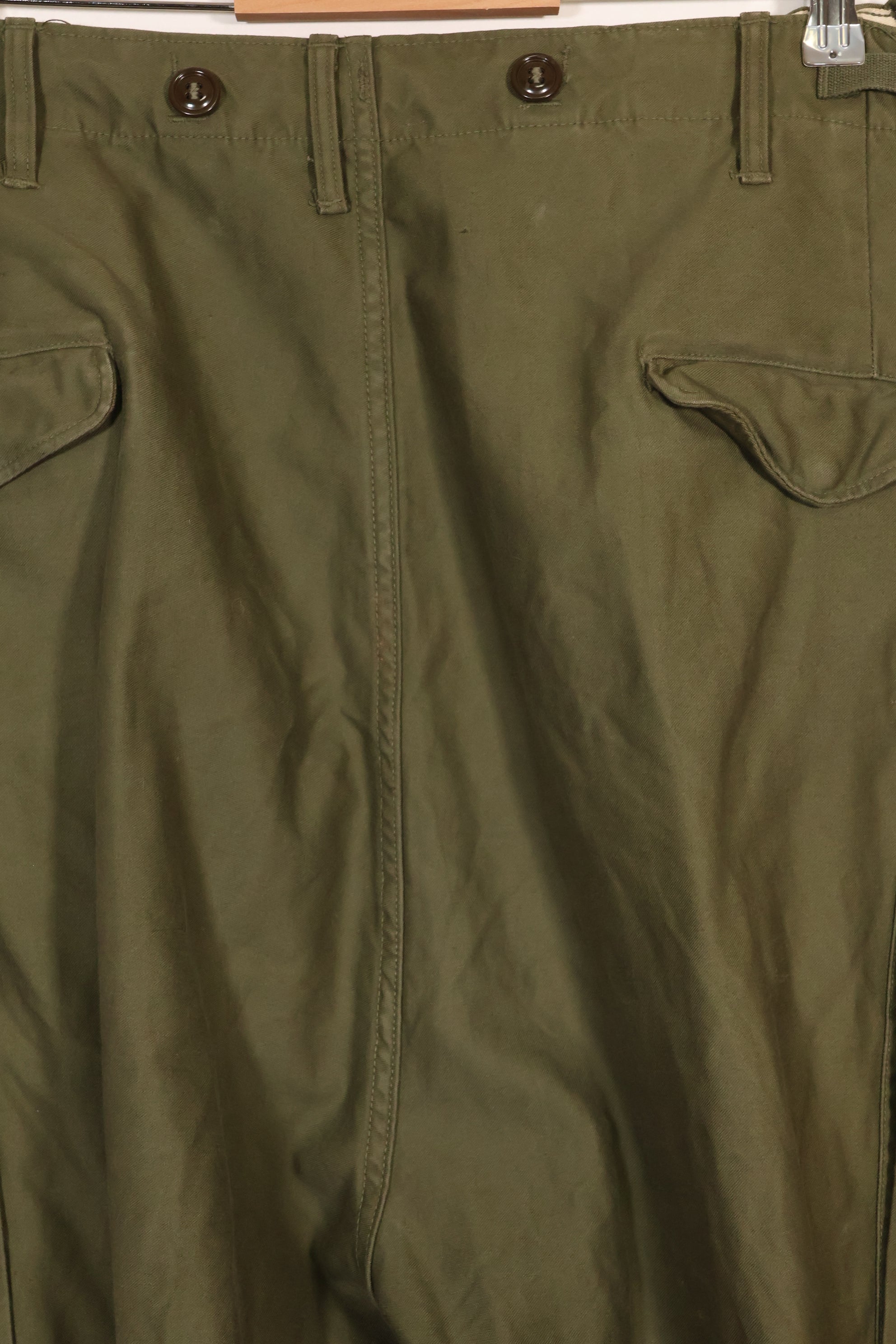 1953年契約　大きめサイズ　アメリカ軍　M-1951　フィールドパンツ　カーゴパンツ　中古品