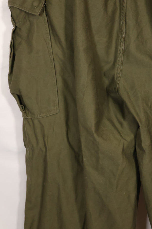 1953年契約　大きめサイズ　アメリカ軍　M-1951　フィールドパンツ　カーゴパンツ　中古品